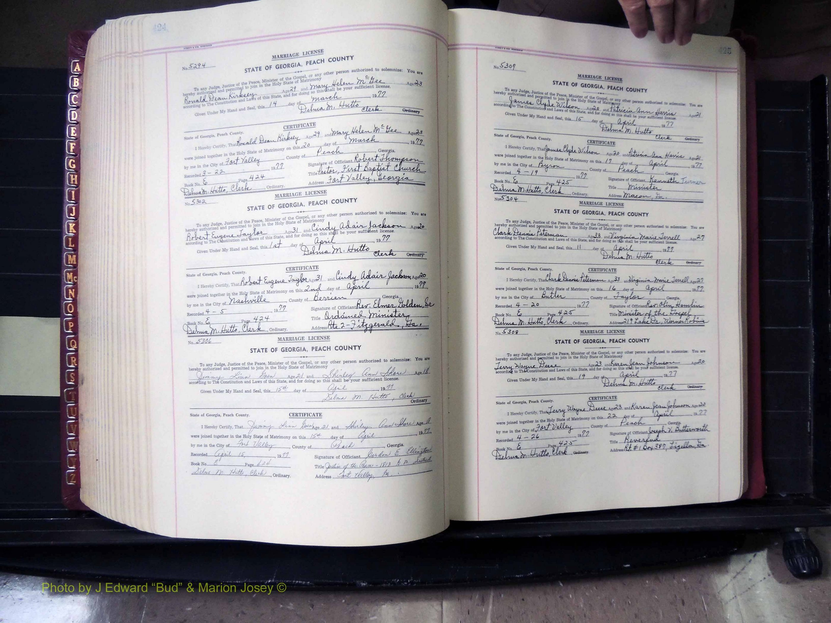 Peach Co, GA, Marriages, Book E, 1960-1984 pg 424-425.JPG