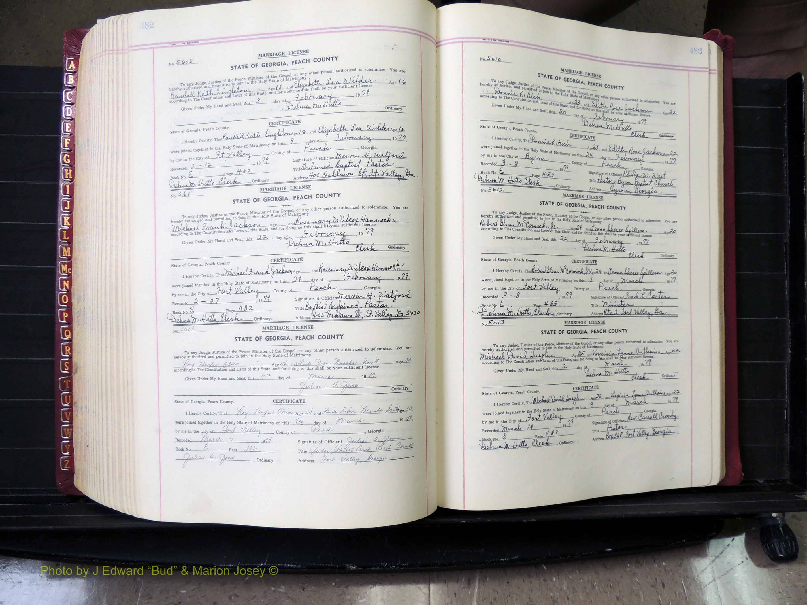 Peach Co, GA, Marriages, Book E, 1960-1984 pg 482-483.JPG