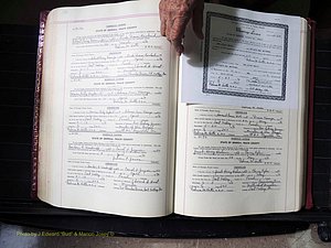 Peach Co, GA, Marriages, Book E, 1960-1984 pg 242-243.JPG