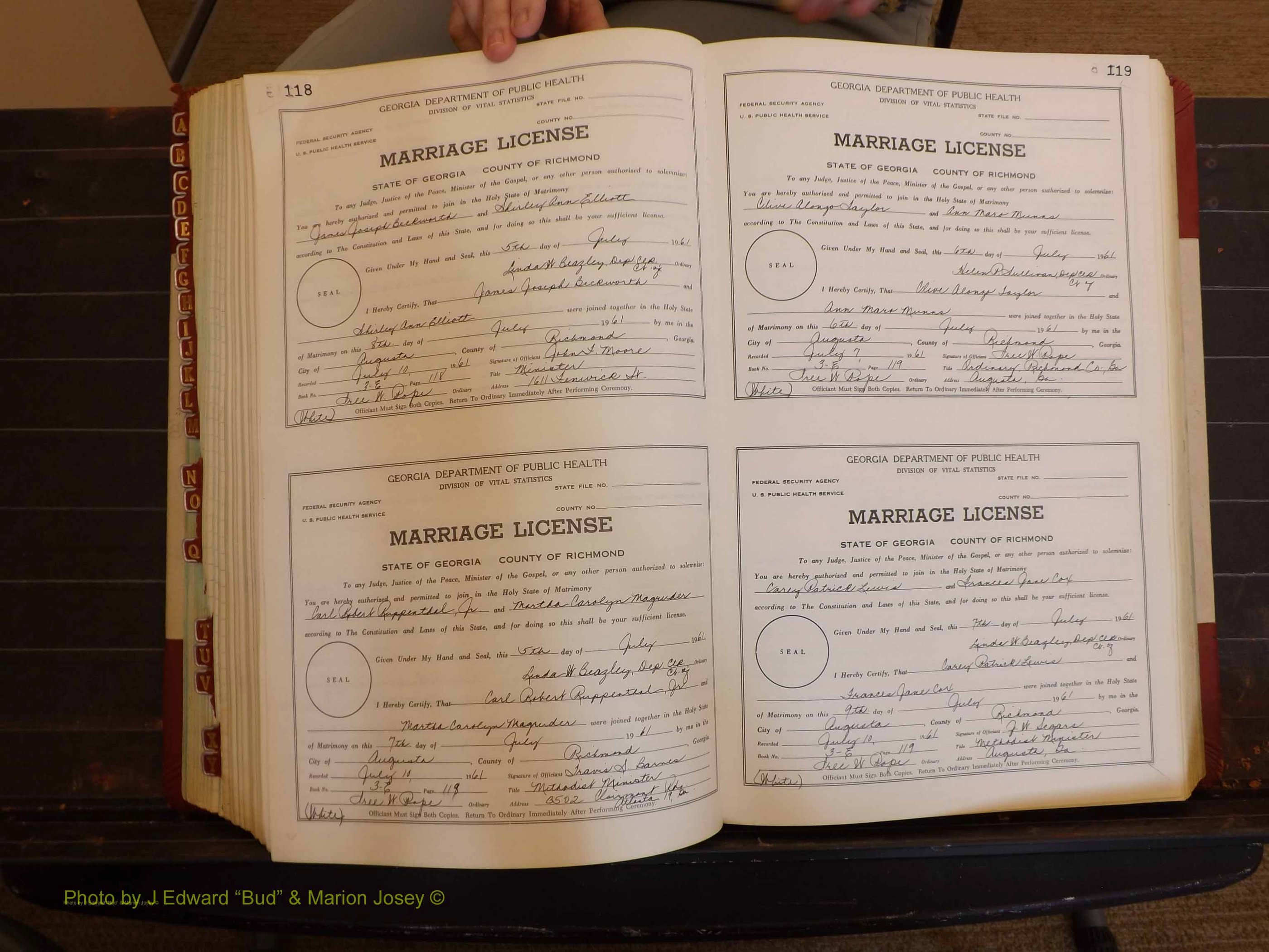 Richmond Marriages, 3E, 1961-1963 P 118-119.JPG