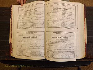 Richmond Marriages, 3K, 1970-1971 P 018-019.JPG