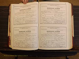 Richmond Marriages, 3K, 1970-1971 P 024-025.JPG