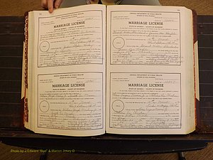 Richmond Marriages, 3K, 1970-1971 P 072-073.JPG