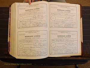 Richmond Marriages, 3K, 1970-1971 P 560-561.JPG