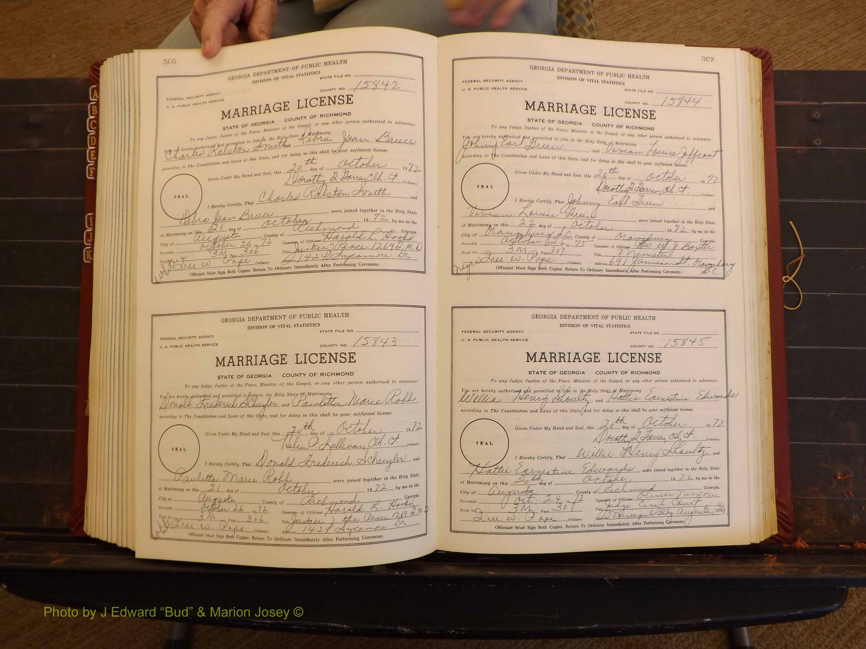 Richmond Marriages, 3M, 1972-1973 P 306-307.JPG