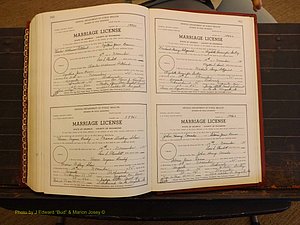 Richmond Marriages, 3P, 1975-1975 P 560-561.JPG