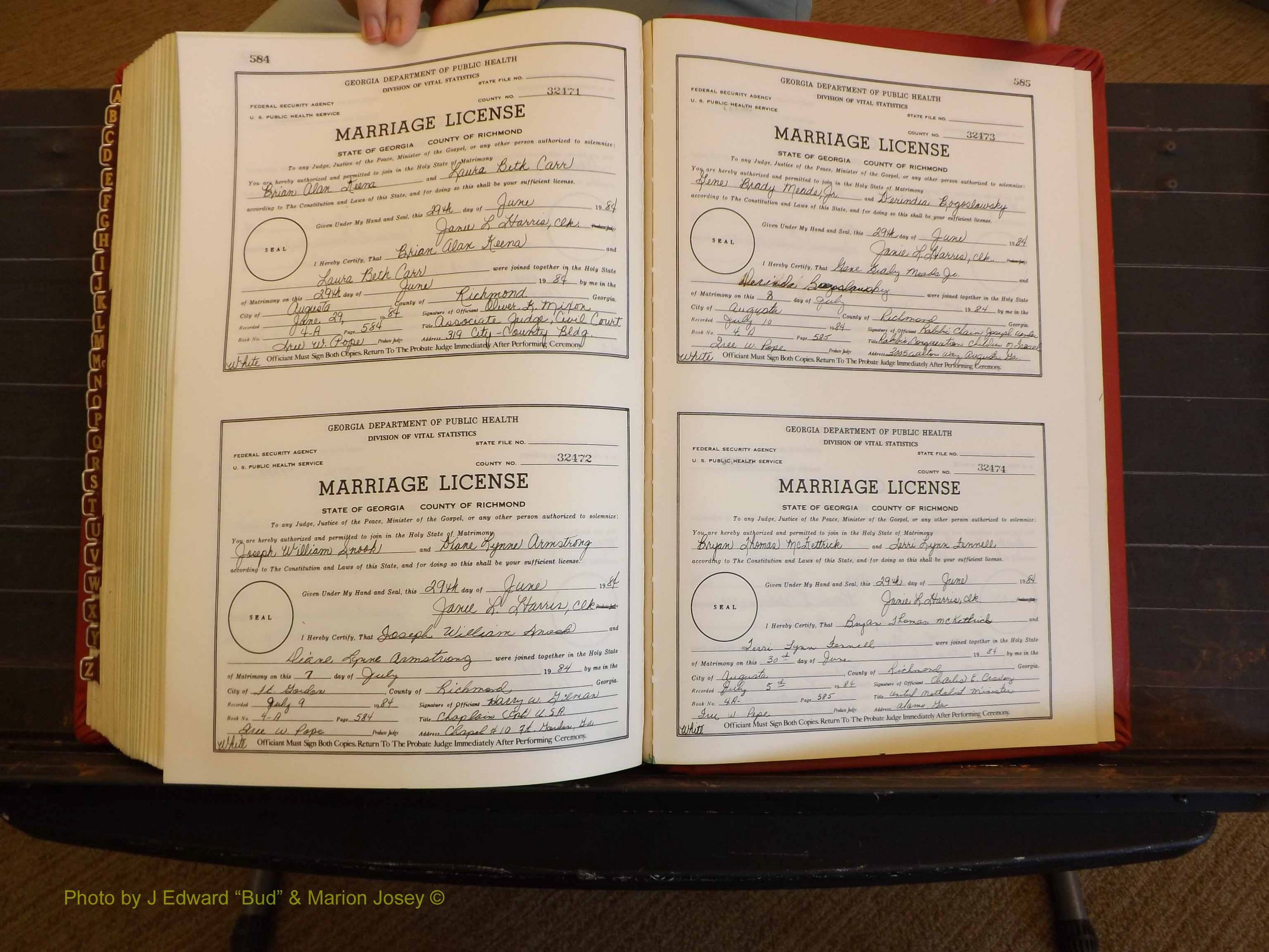Richmond Marriages, 4A, 1983-1984 P 584-585.JPG