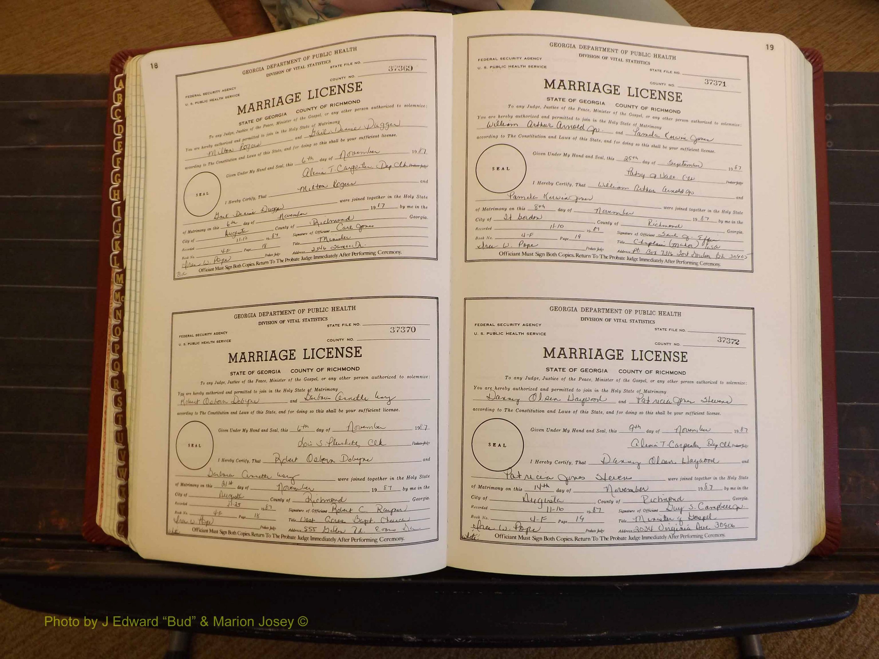 Richmond Marriages, 4F, 1987-1988 P 018-019.JPG