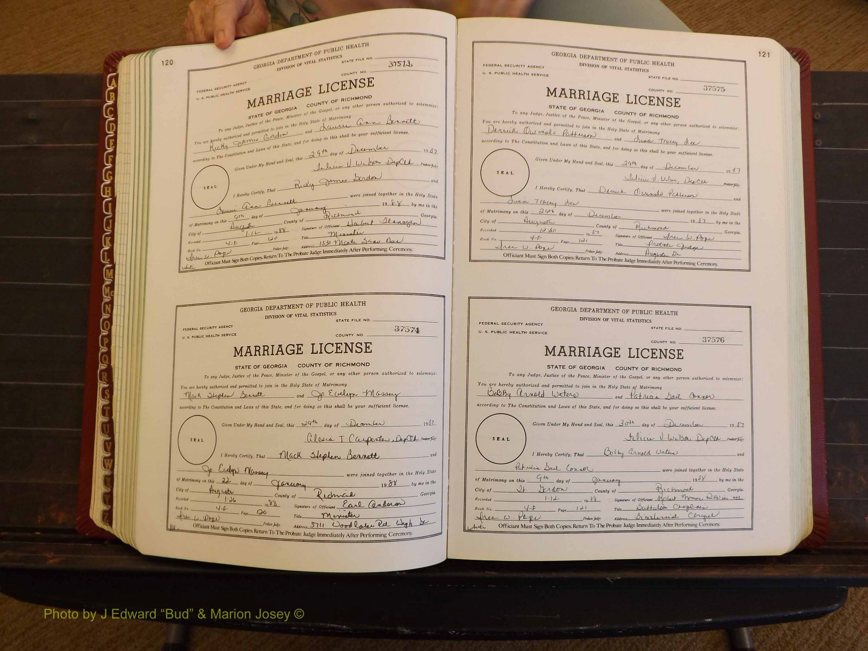 Richmond Marriages, 4F, 1987-1988 P 120-121.JPG