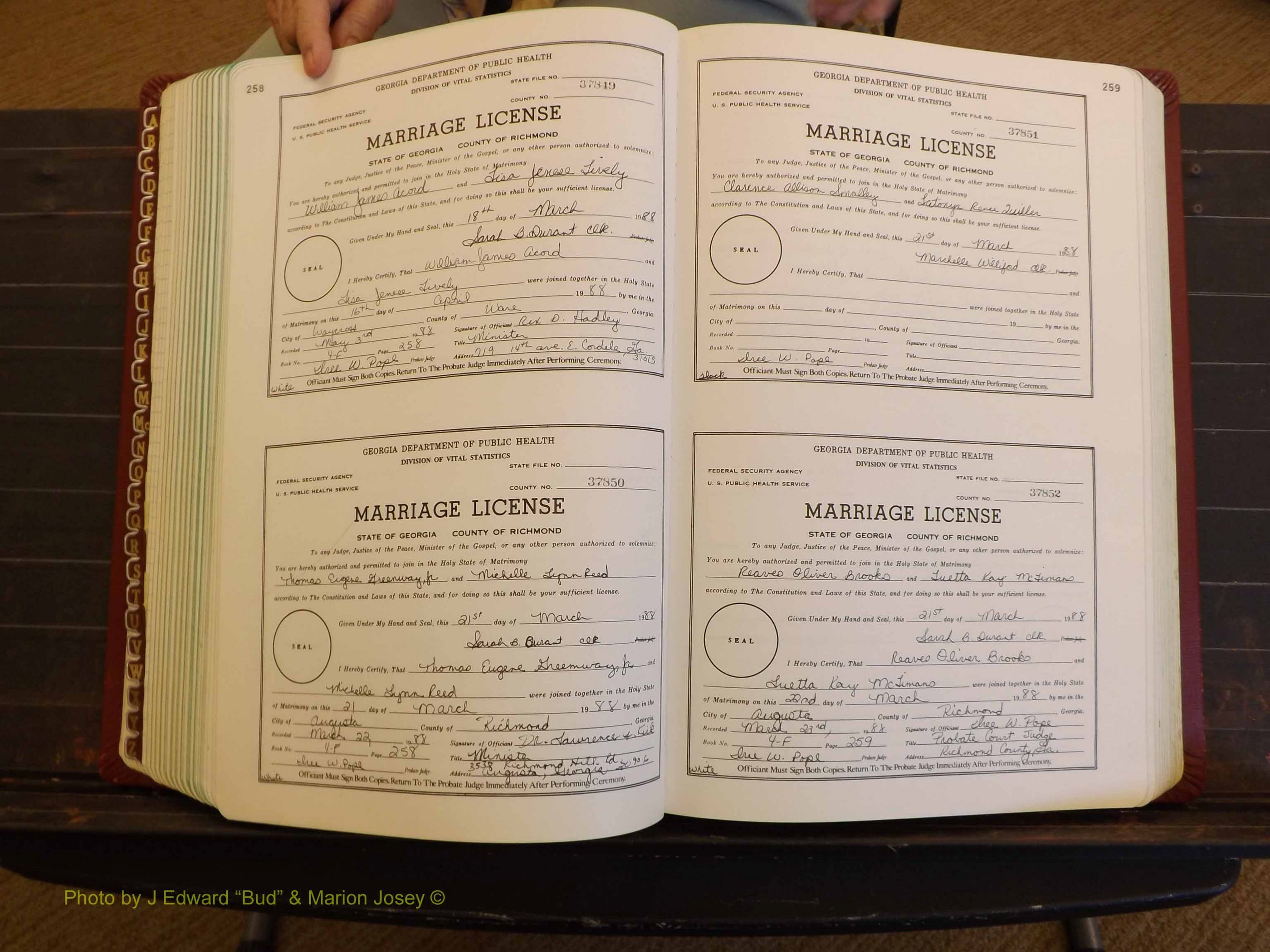 Richmond Marriages, 4F, 1987-1988 P 258-259.JPG