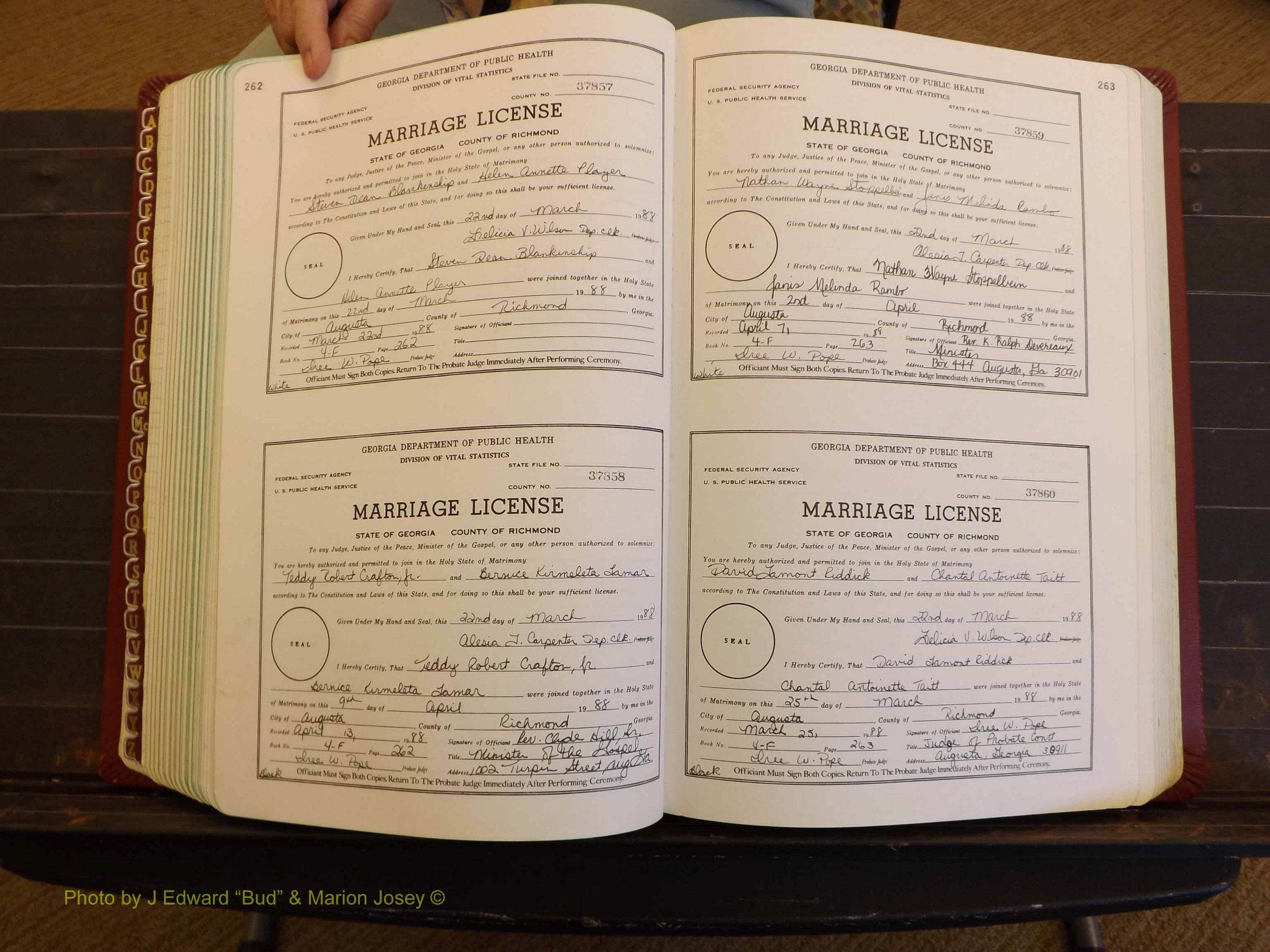 Richmond Marriages, 4F, 1987-1988 P 262-263.JPG