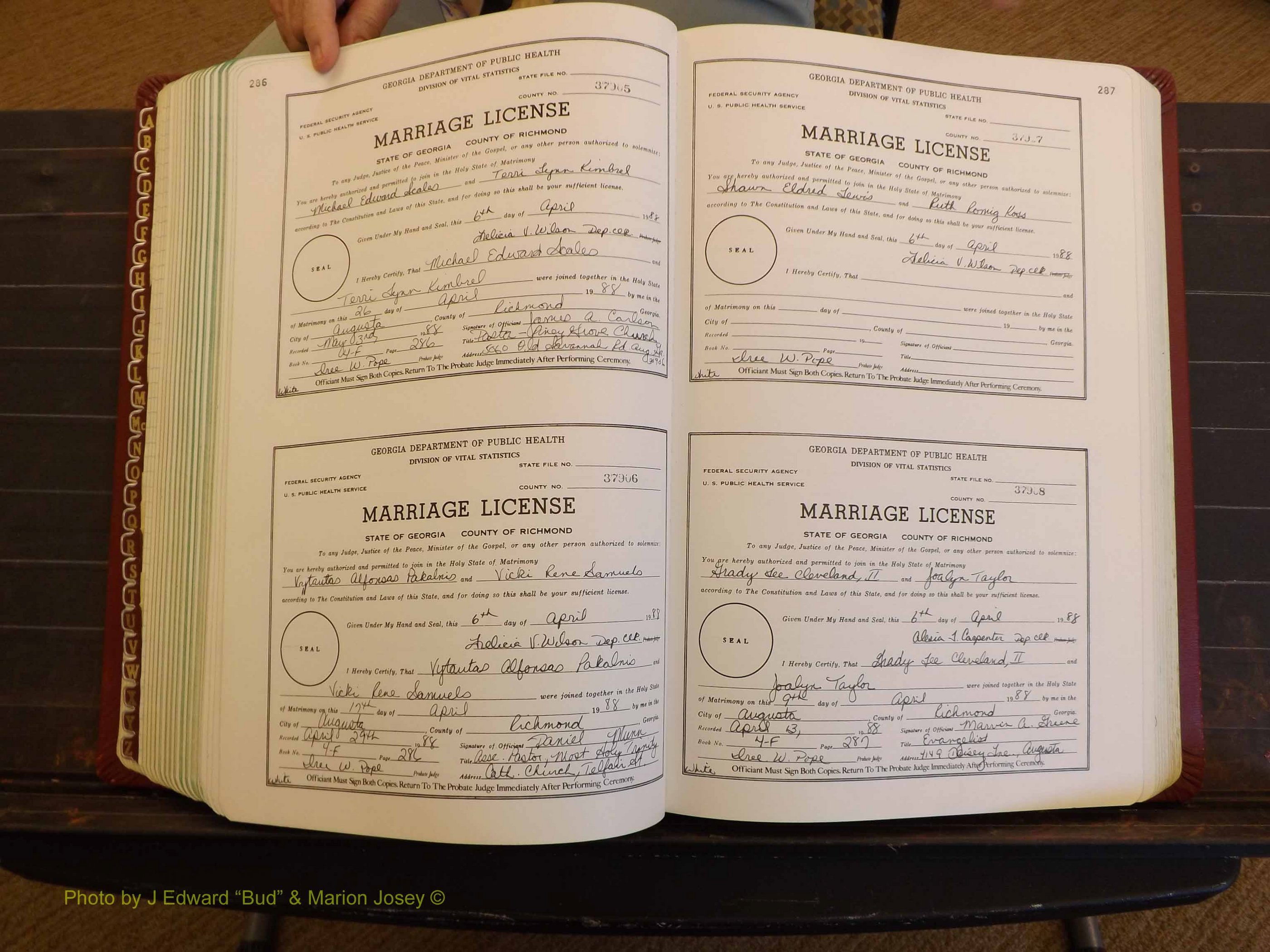 Richmond Marriages, 4F, 1987-1988 P 286-287.JPG