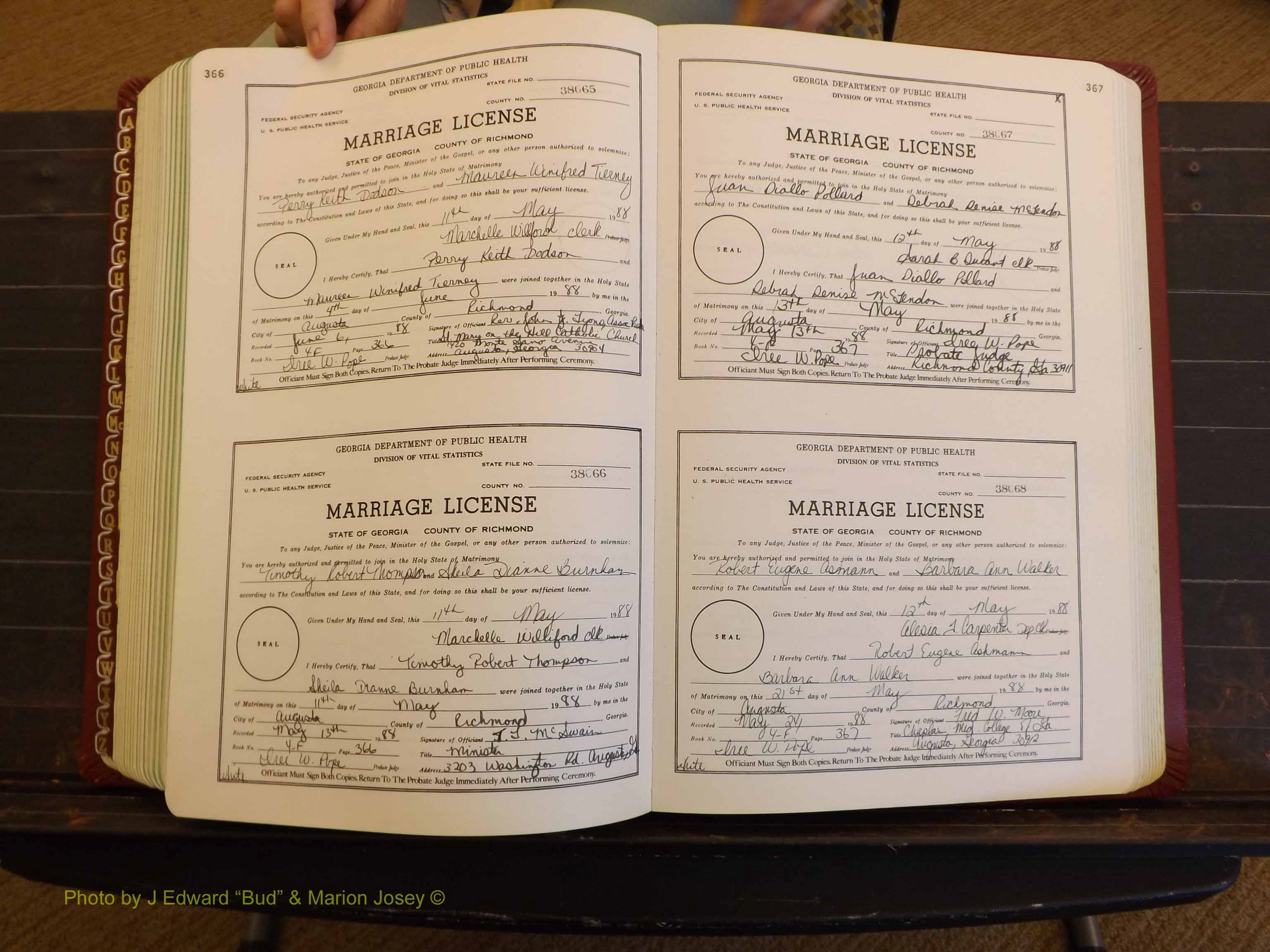 Richmond Marriages, 4F, 1987-1988 P 366-367.JPG