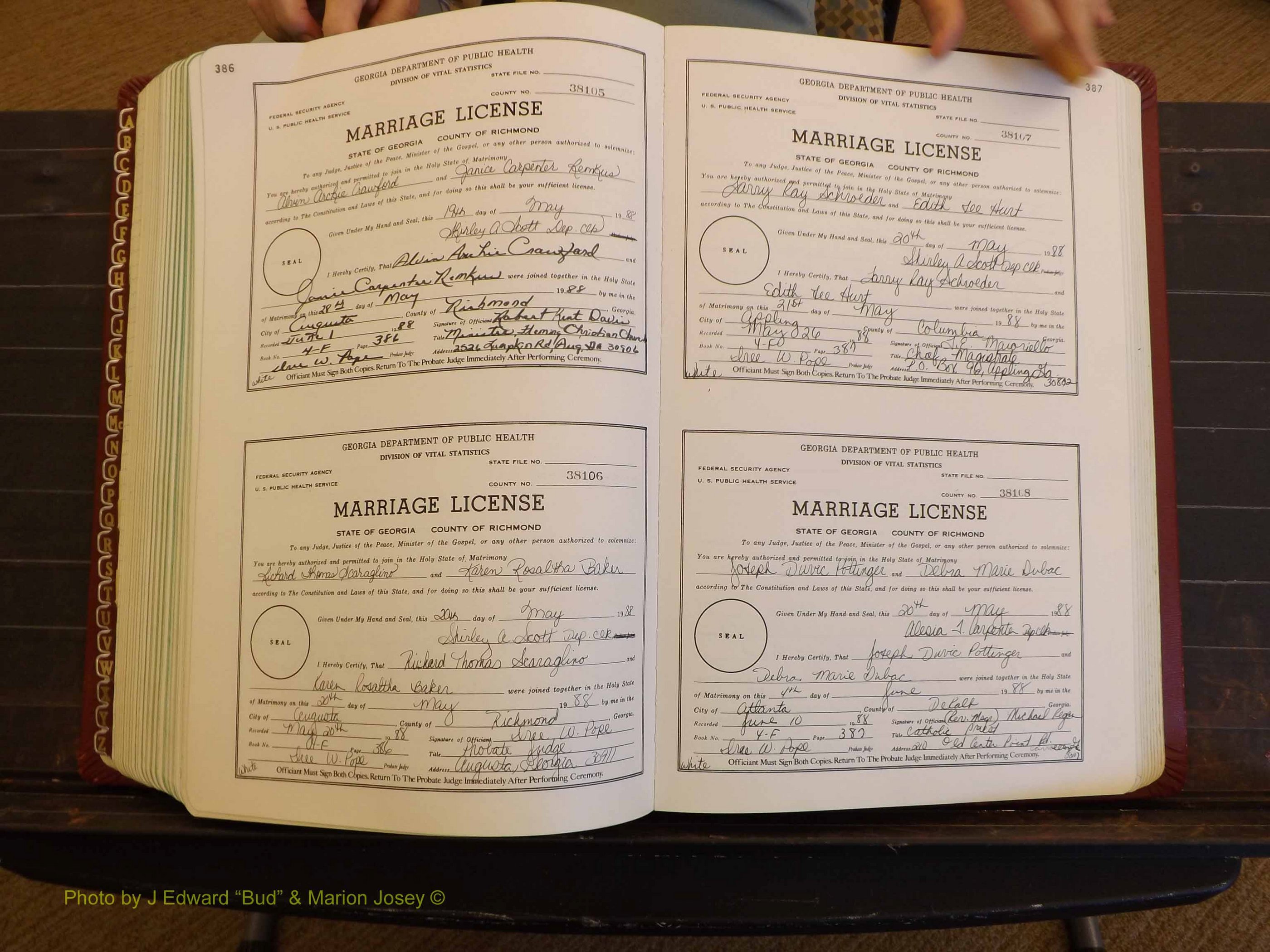 Richmond Marriages, 4F, 1987-1988 P 386-387.JPG