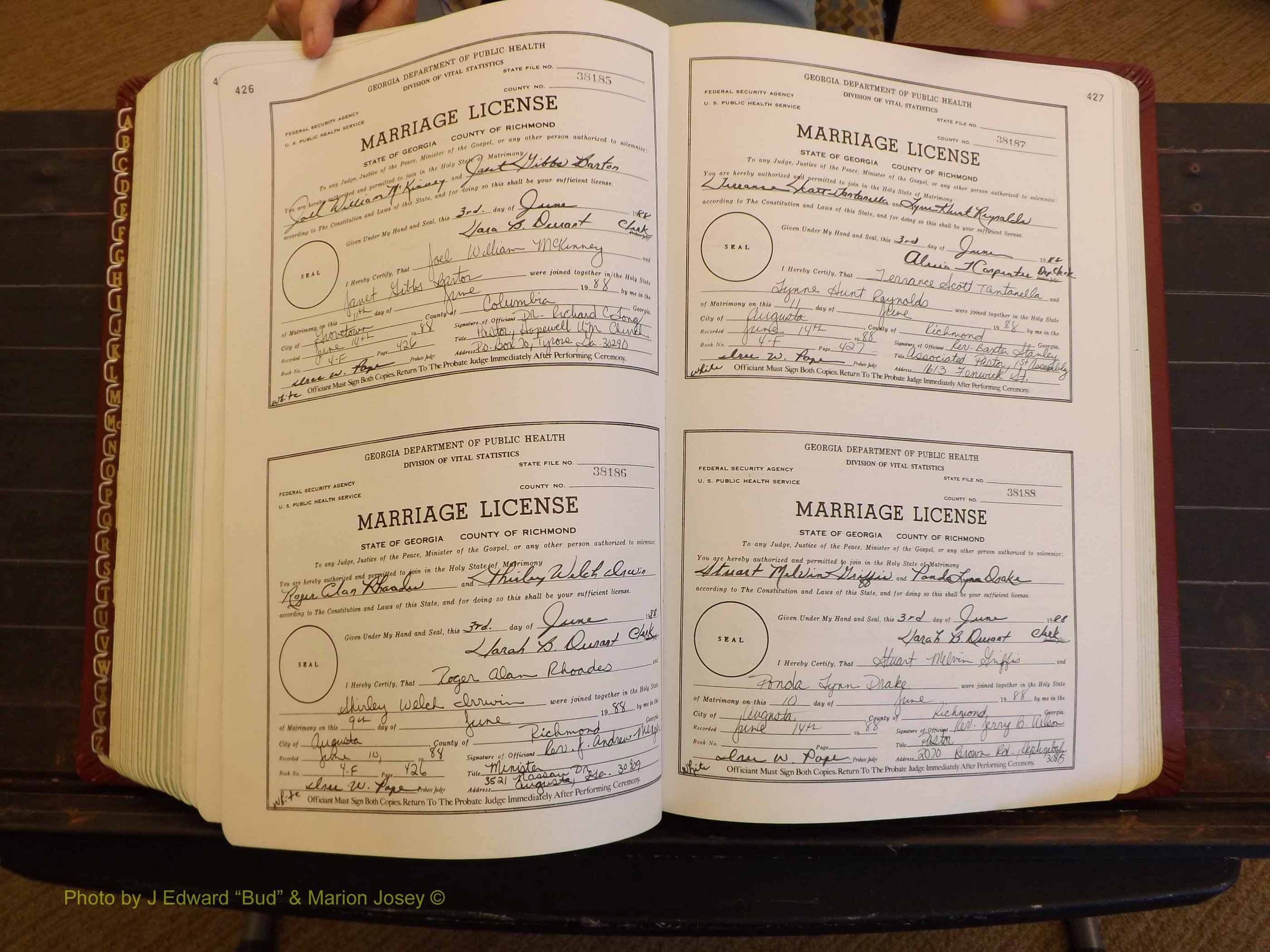 Richmond Marriages, 4F, 1987-1988 P 426-427.JPG