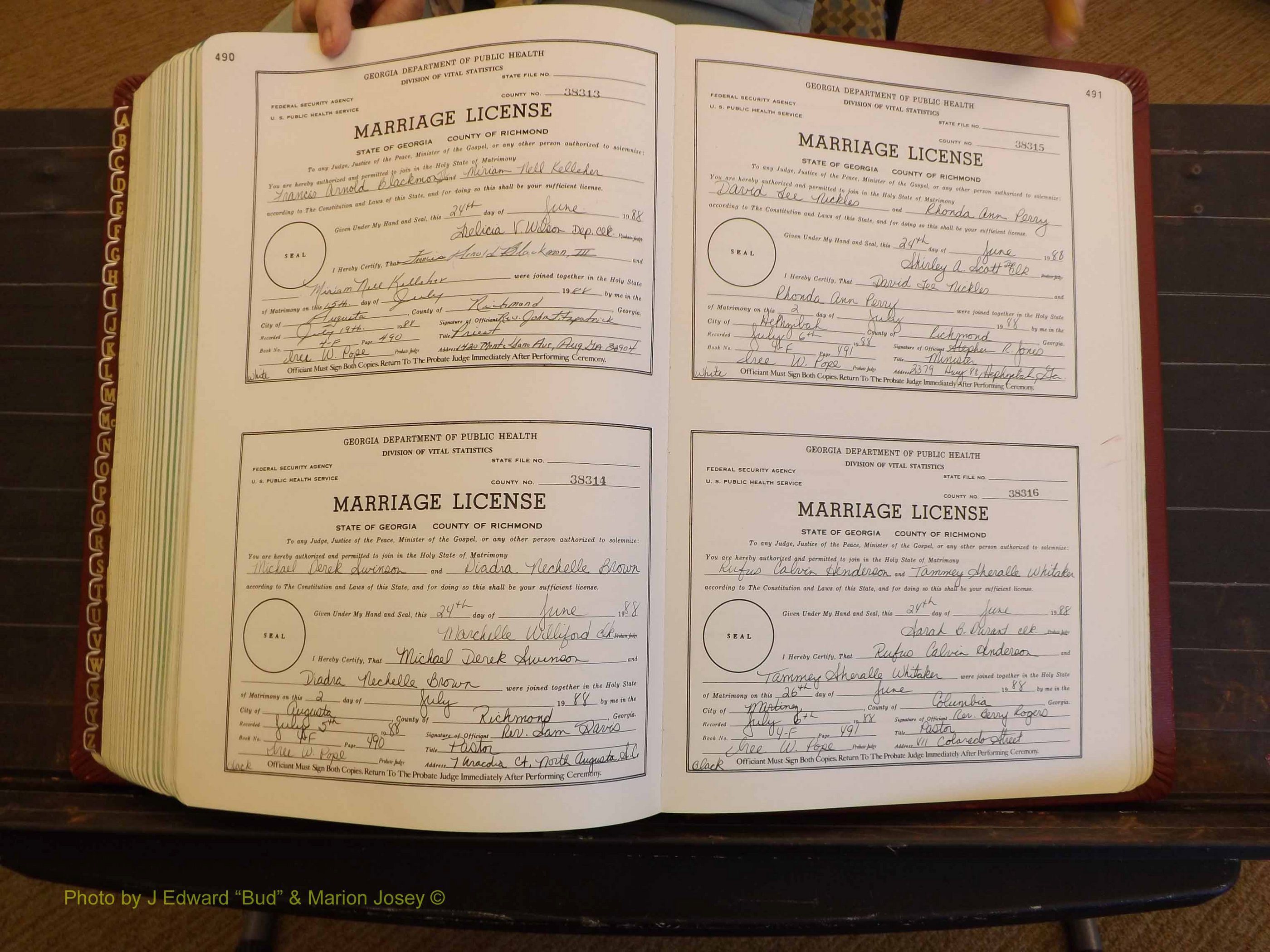 Richmond Marriages, 4F, 1987-1988 P 490-491.JPG