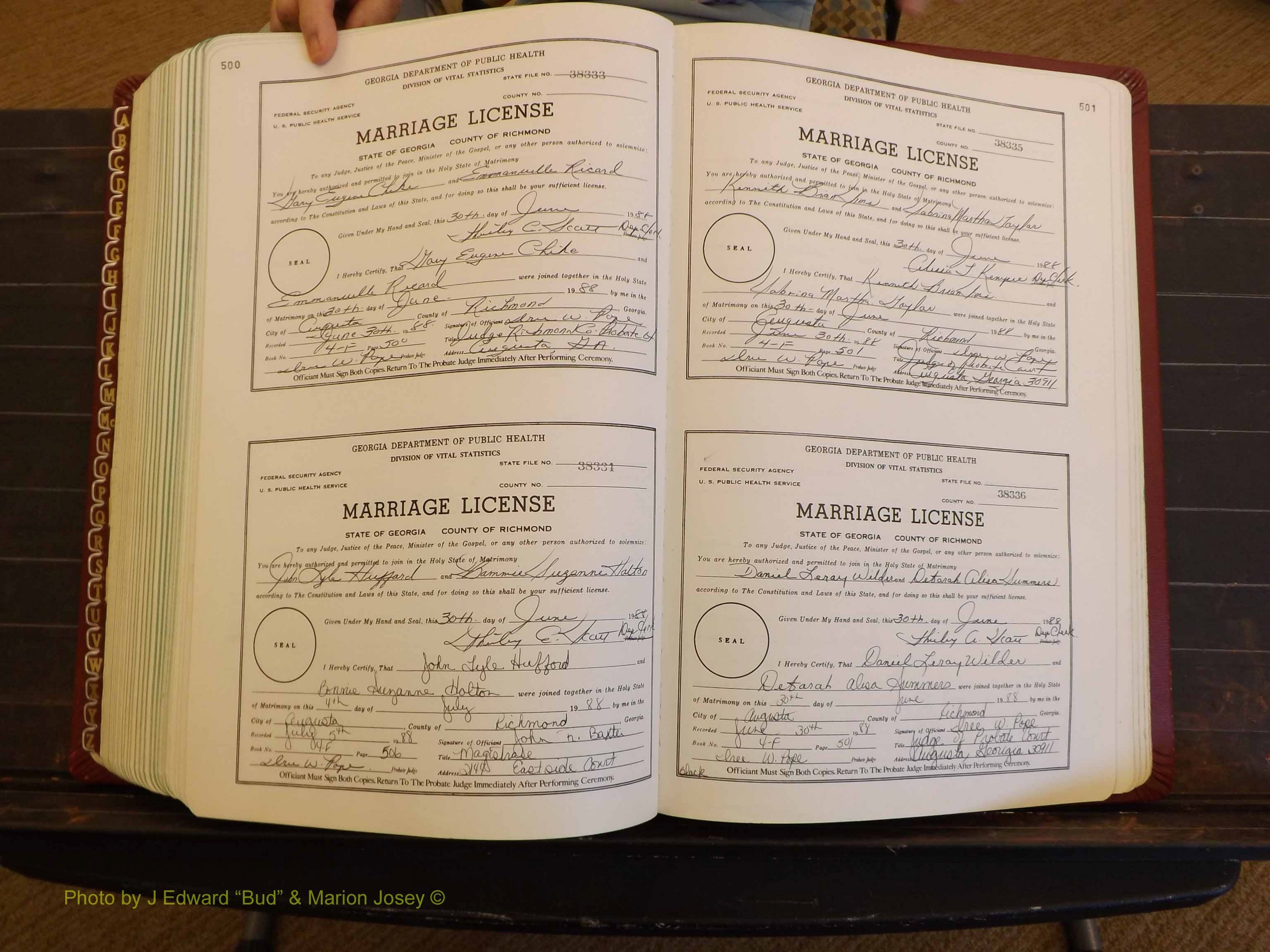 Richmond Marriages, 4F, 1987-1988 P 500-501.JPG