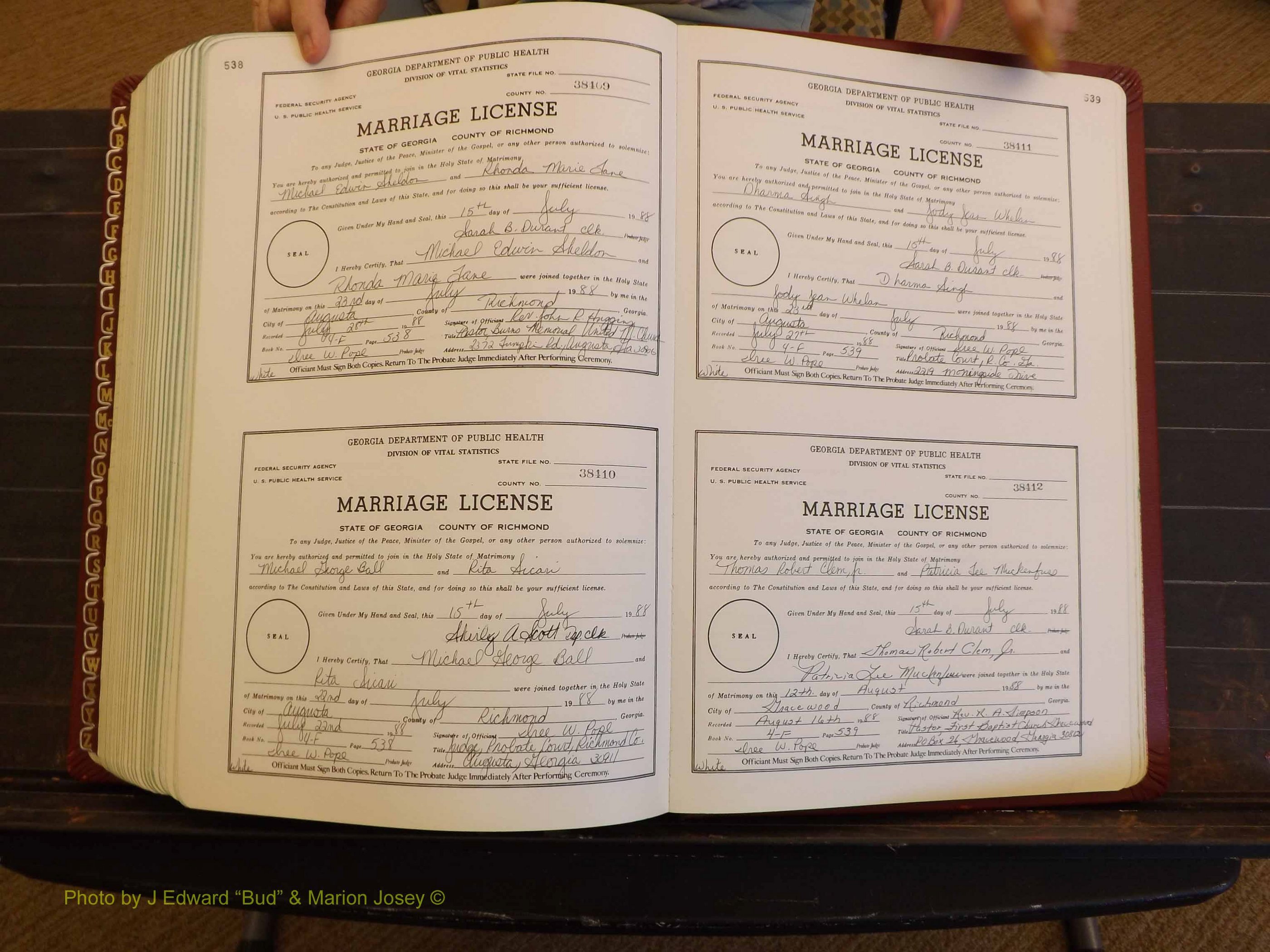 Richmond Marriages, 4F, 1987-1988 P 538-539.JPG