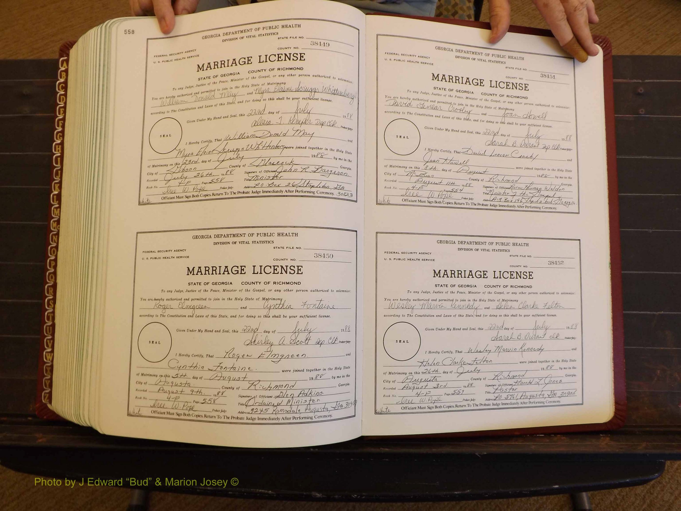 Richmond Marriages, 4F, 1987-1988 P 558-559.JPG