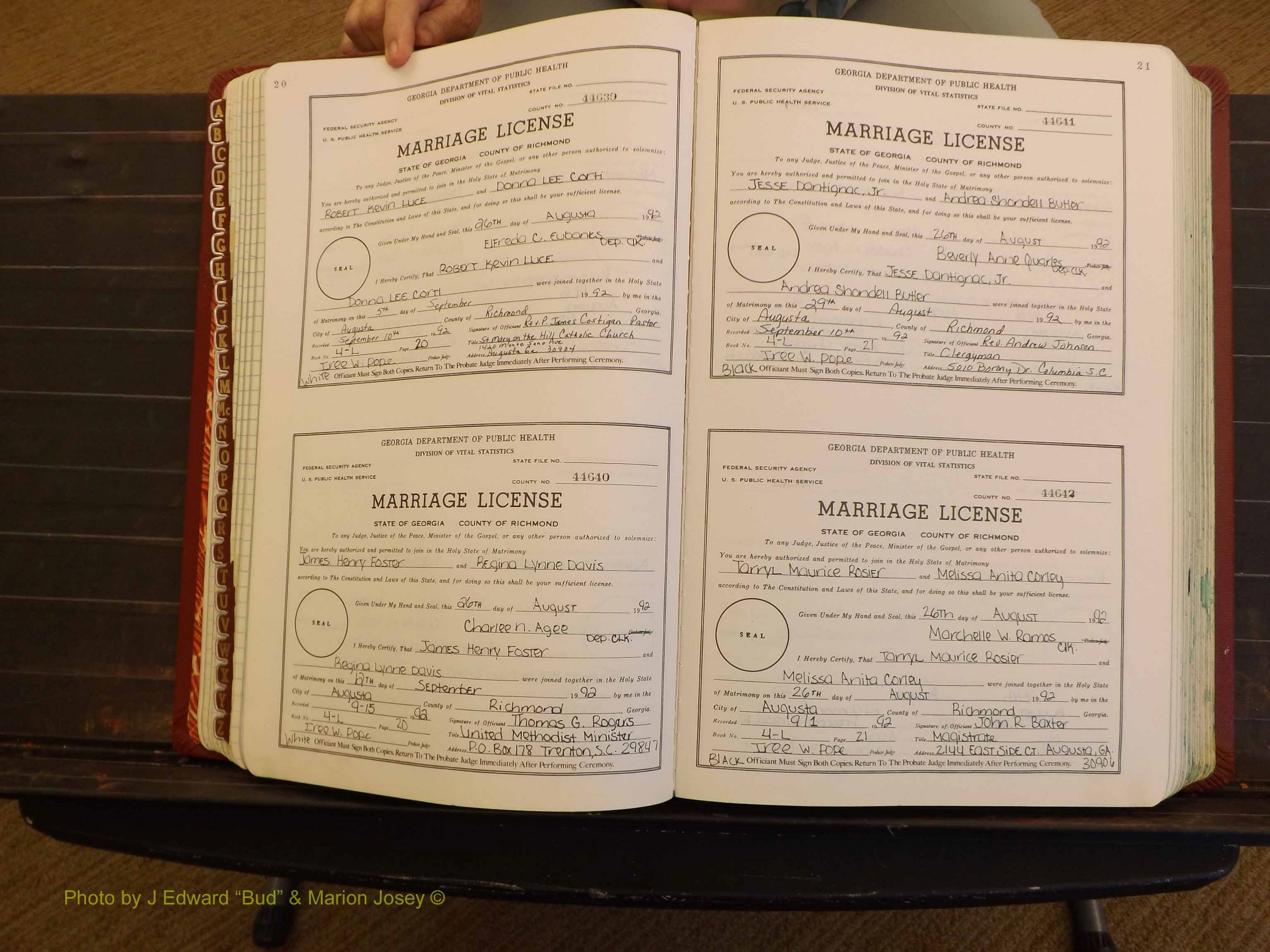 Richmond Marriages, 4L, 1992-1993 P 020-021.JPG
