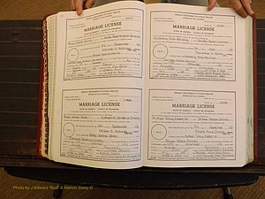 Richmond Marriages, 4L, 1992-1993 P 044-045.JPG