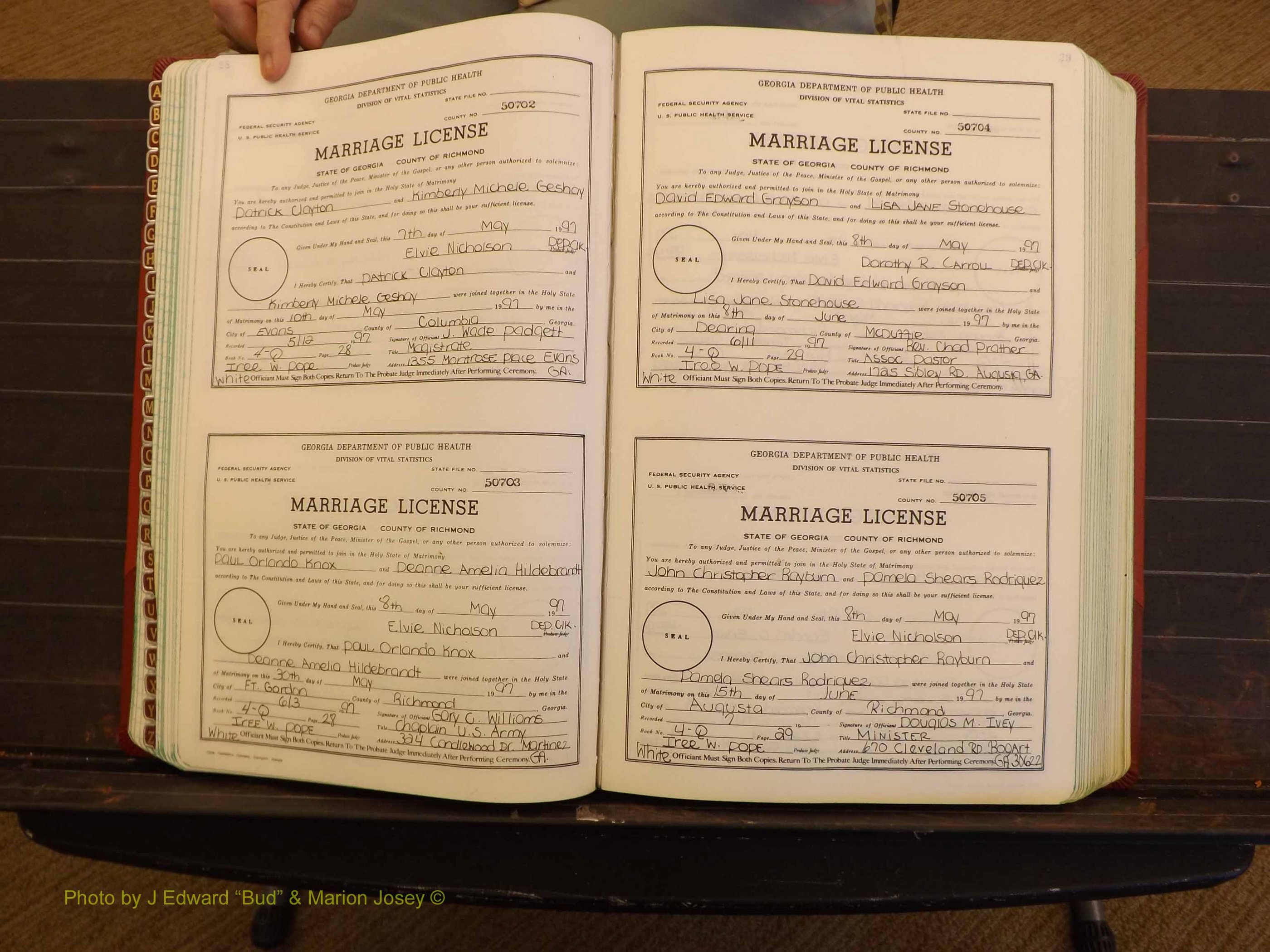 Richmond Marriages, 4Q, 1997-1998 P 028-029.JPG