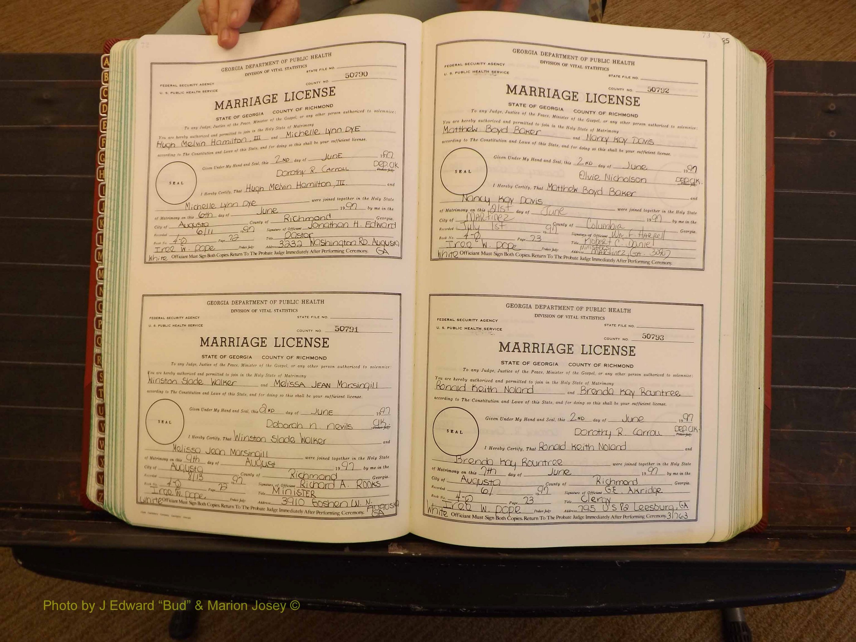 Richmond Marriages, 4Q, 1997-1998 P 072-073.JPG