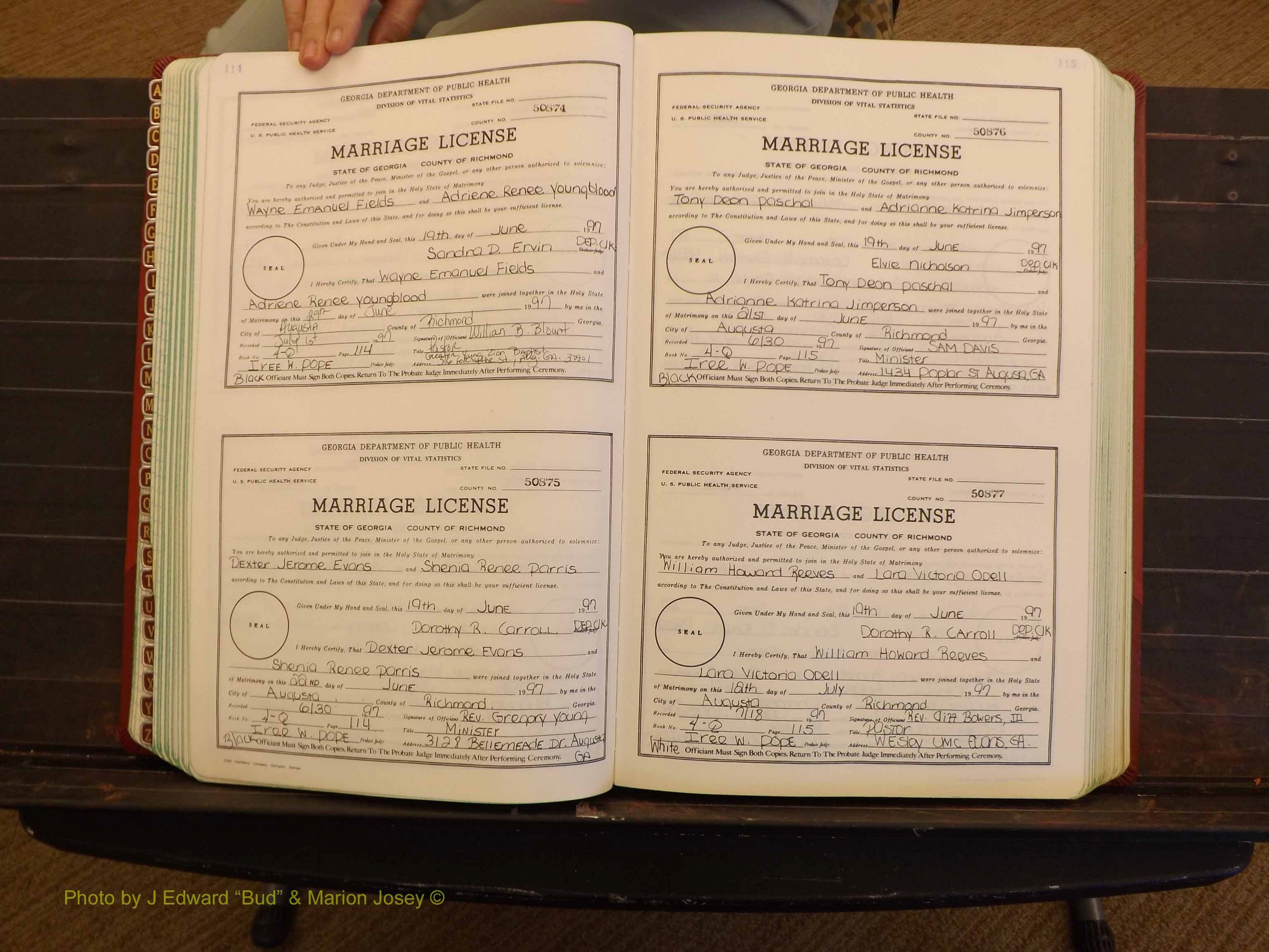 Richmond Marriages, 4Q, 1997-1998 P 114-115.JPG