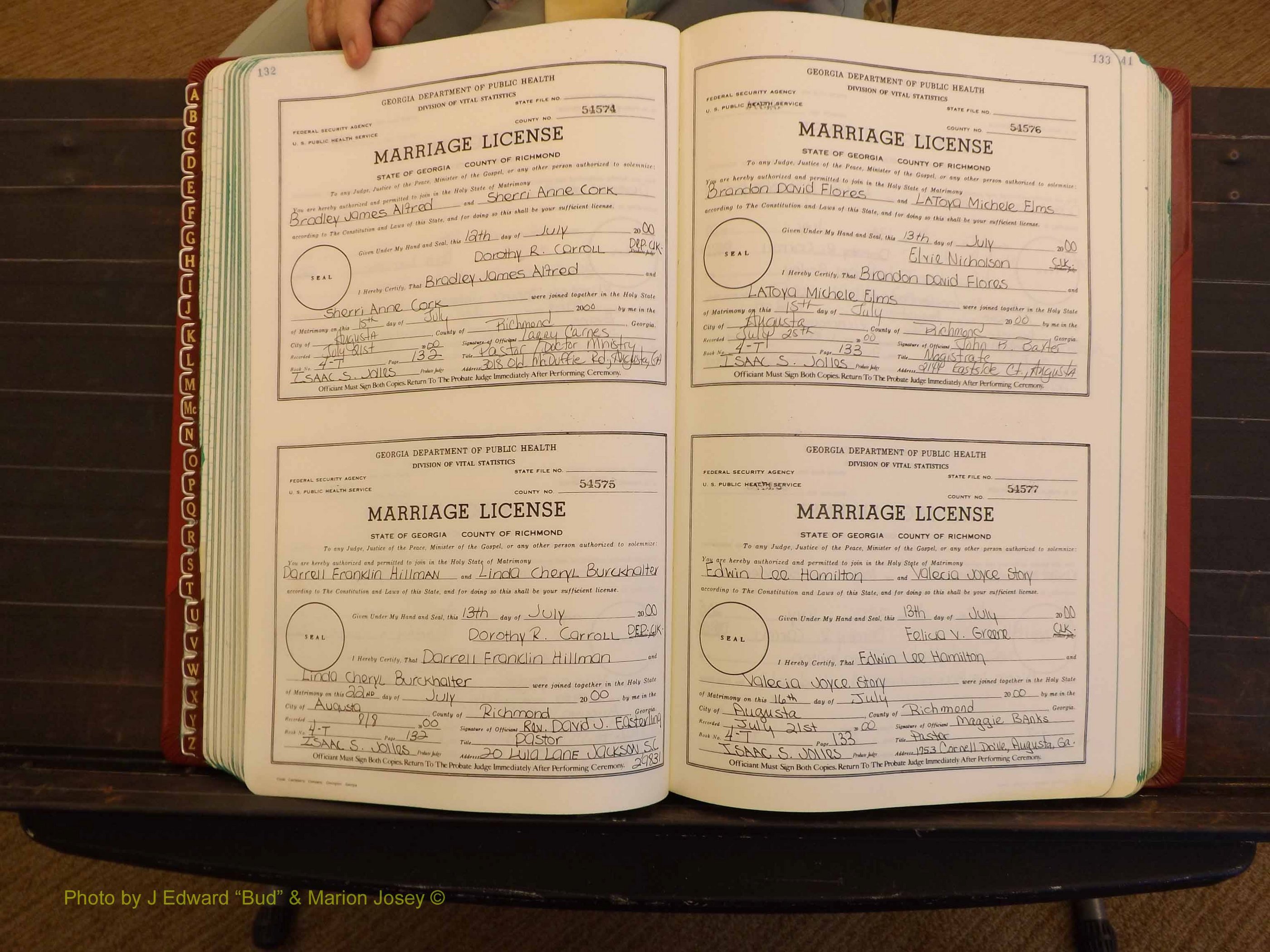 Richmond Marriages, 4 T, 2000-2001 P 132-133.JPG