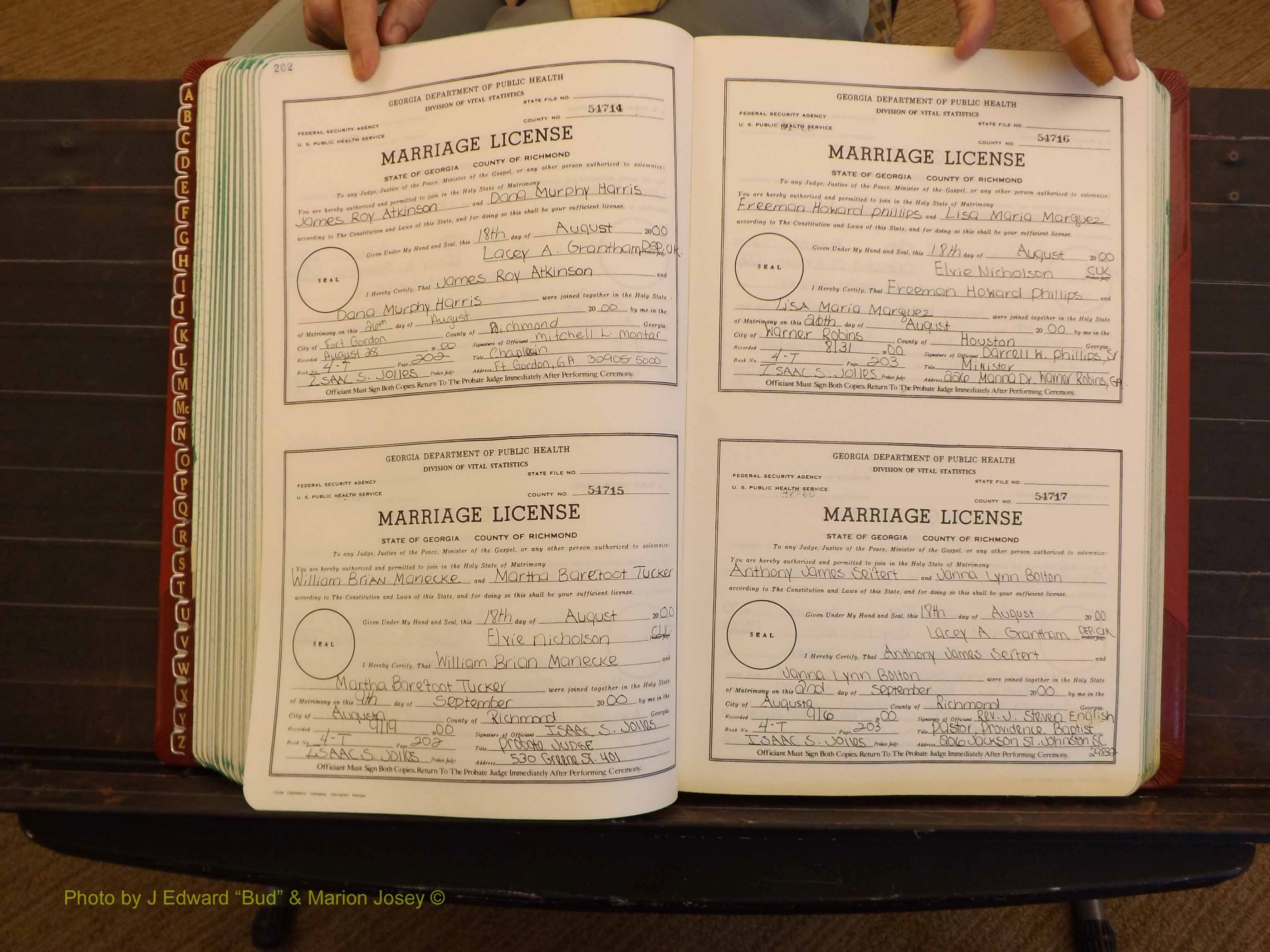 Richmond Marriages, 4 T, 2000-2001 P 202-203.JPG