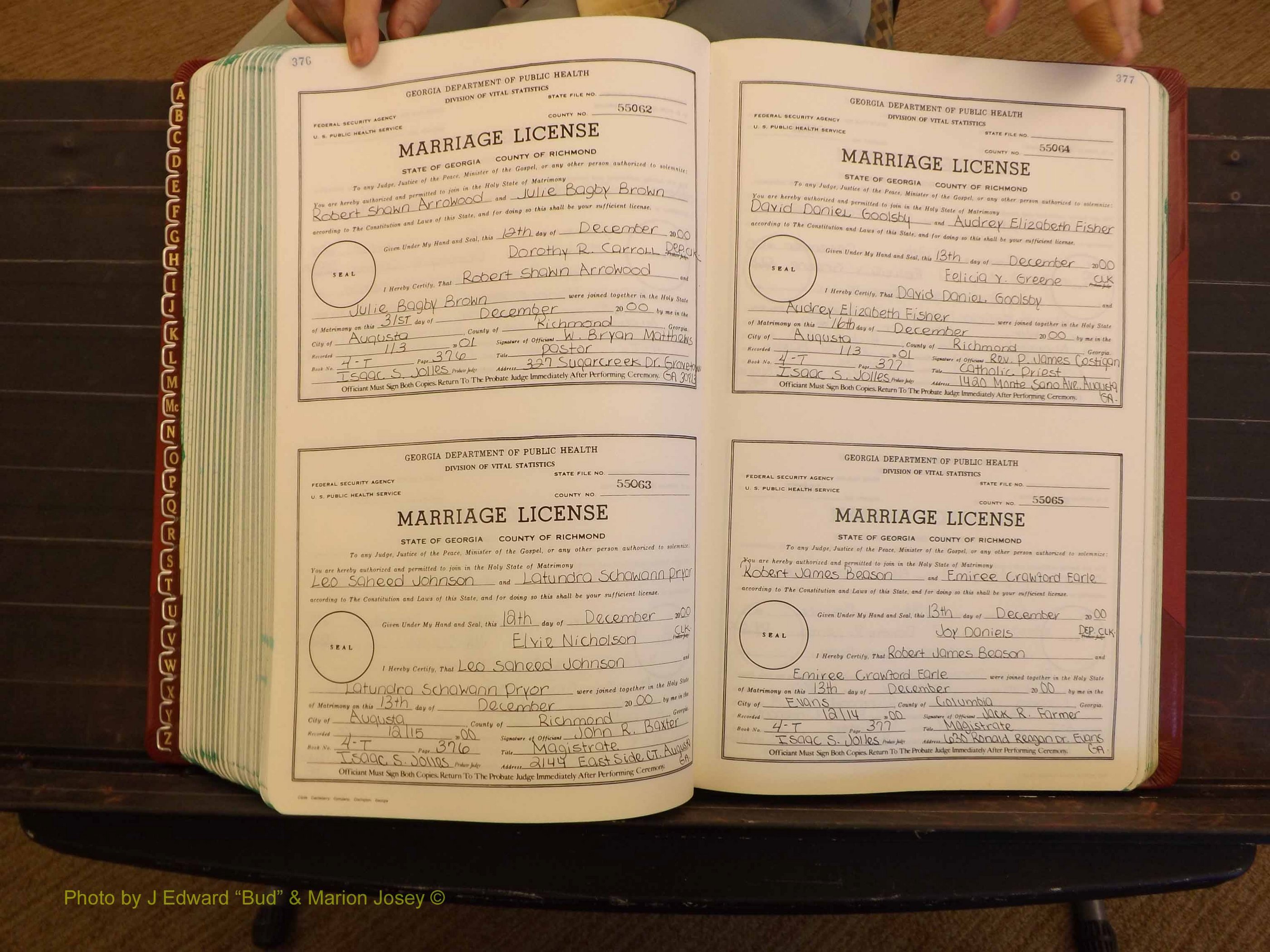Richmond Marriages, 4 T, 2000-2001 P 376-377.JPG