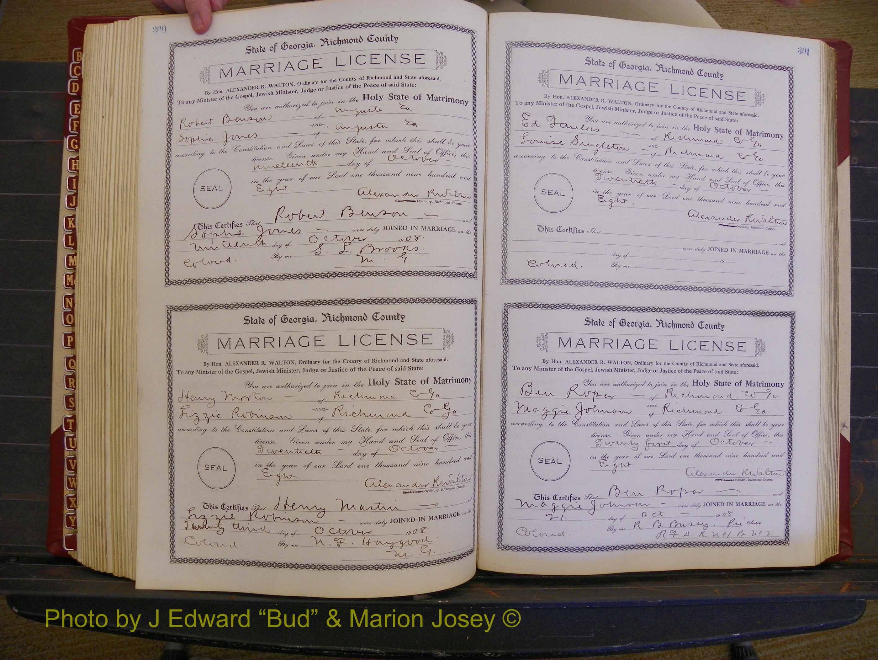 Richmond Marriages, Book EE, 1907-1909 P 300-301.JPG