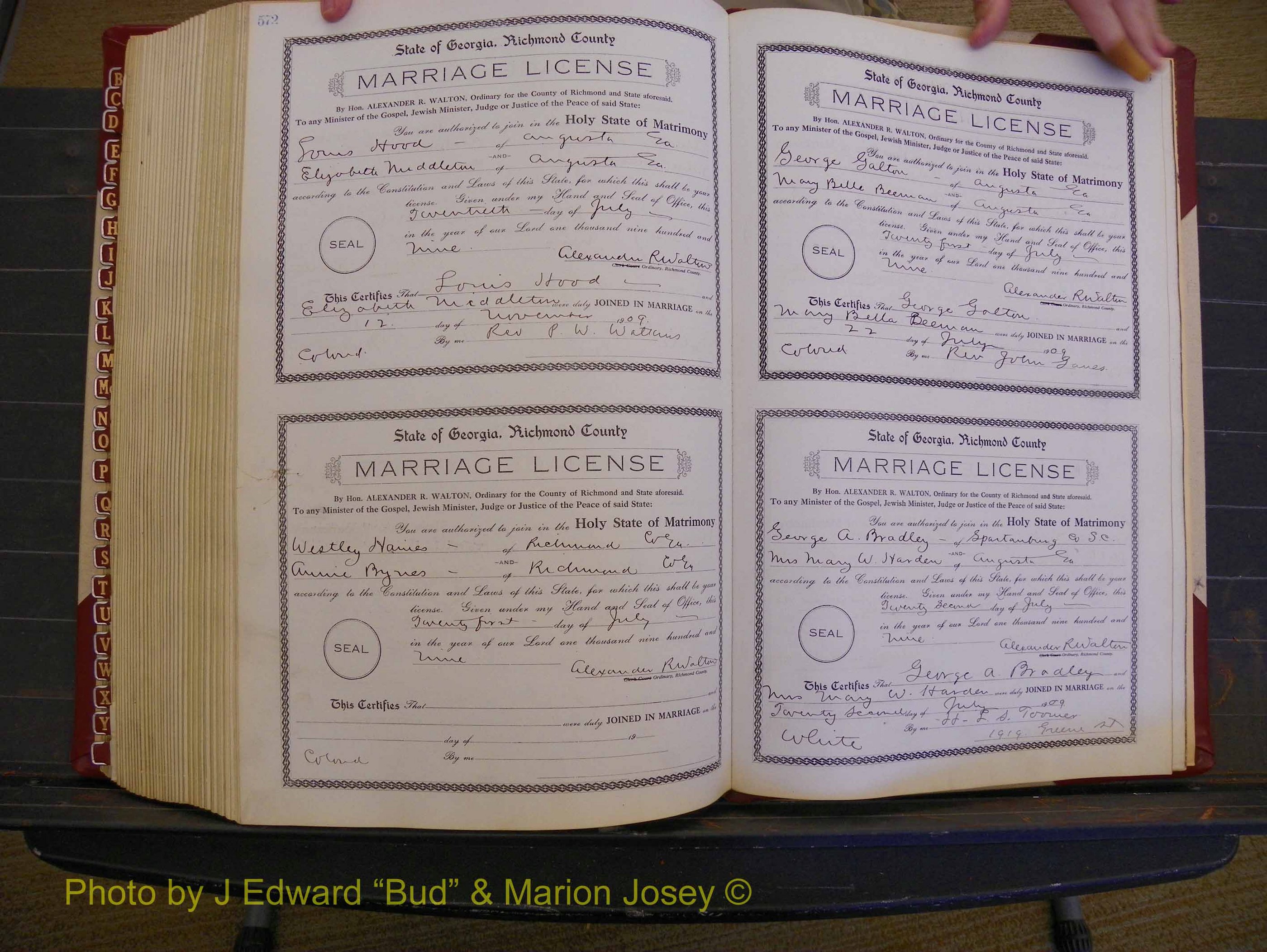 Richmond Marriages, Book EE, 1907-1909 P 572-573.JPG