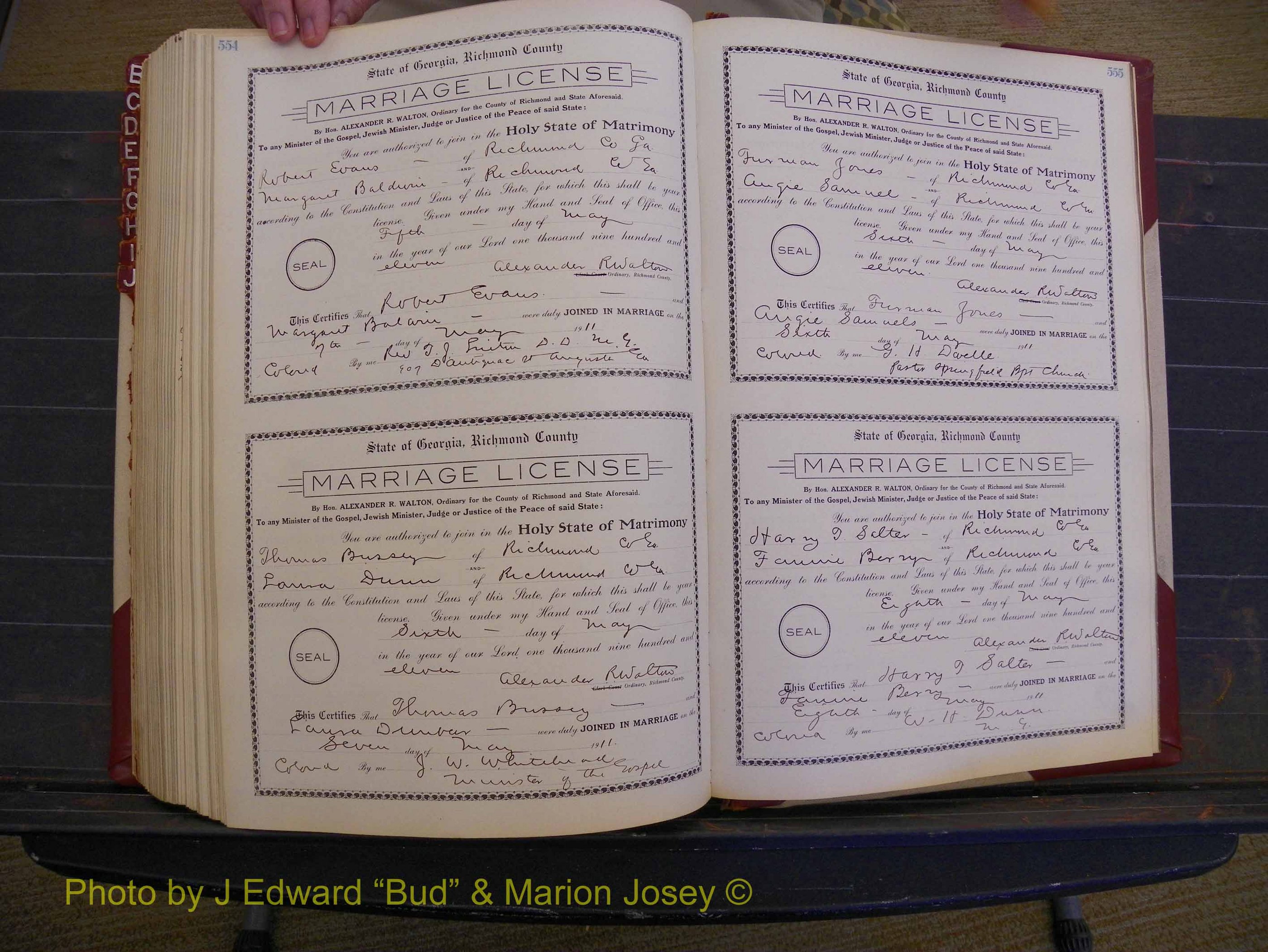 Richmond Marriages, Book FF, 1909-1911 P 554-555.JPG