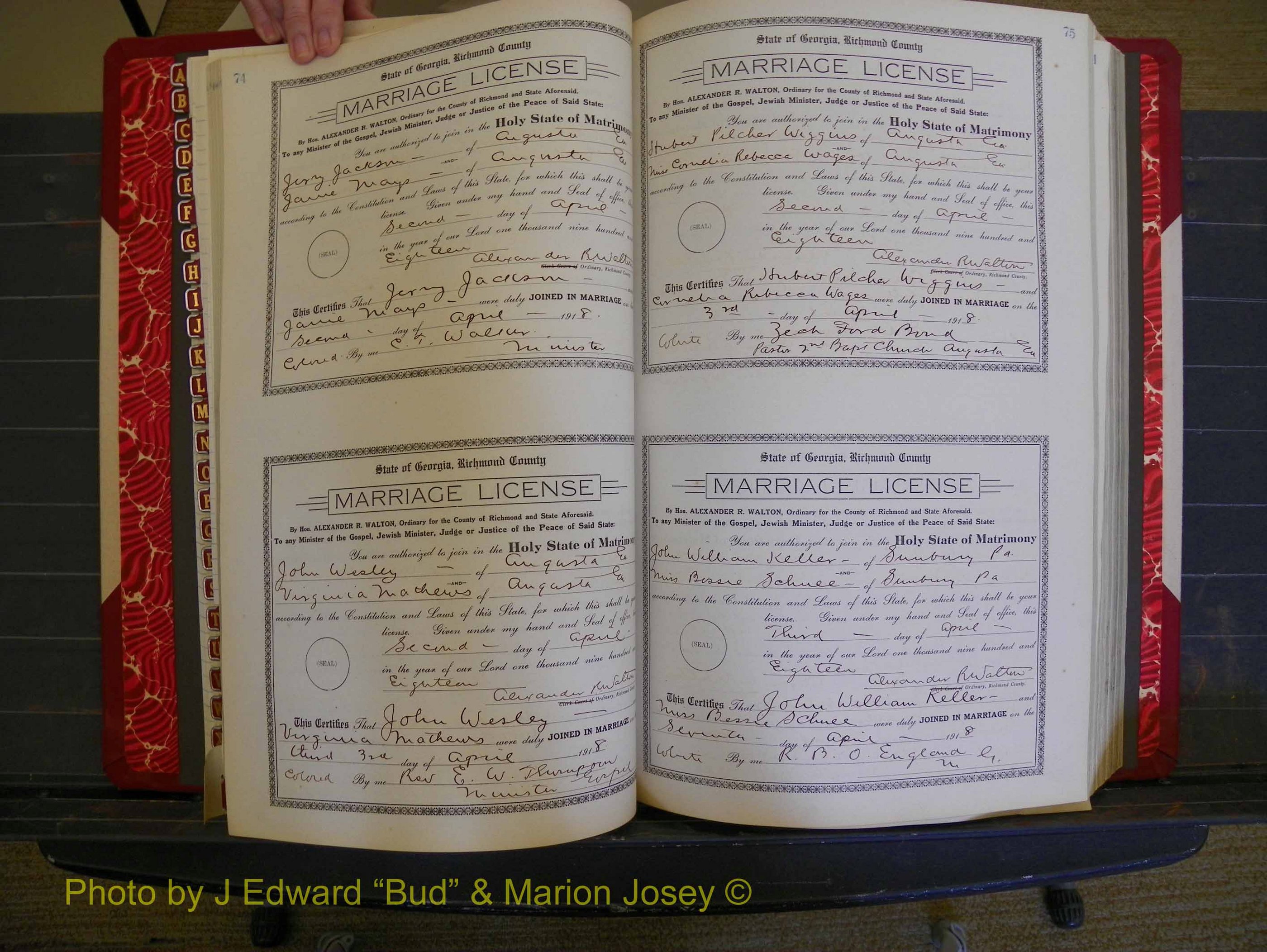 Richmond Marriages, Book LL, 1918 P 074-075.JPG