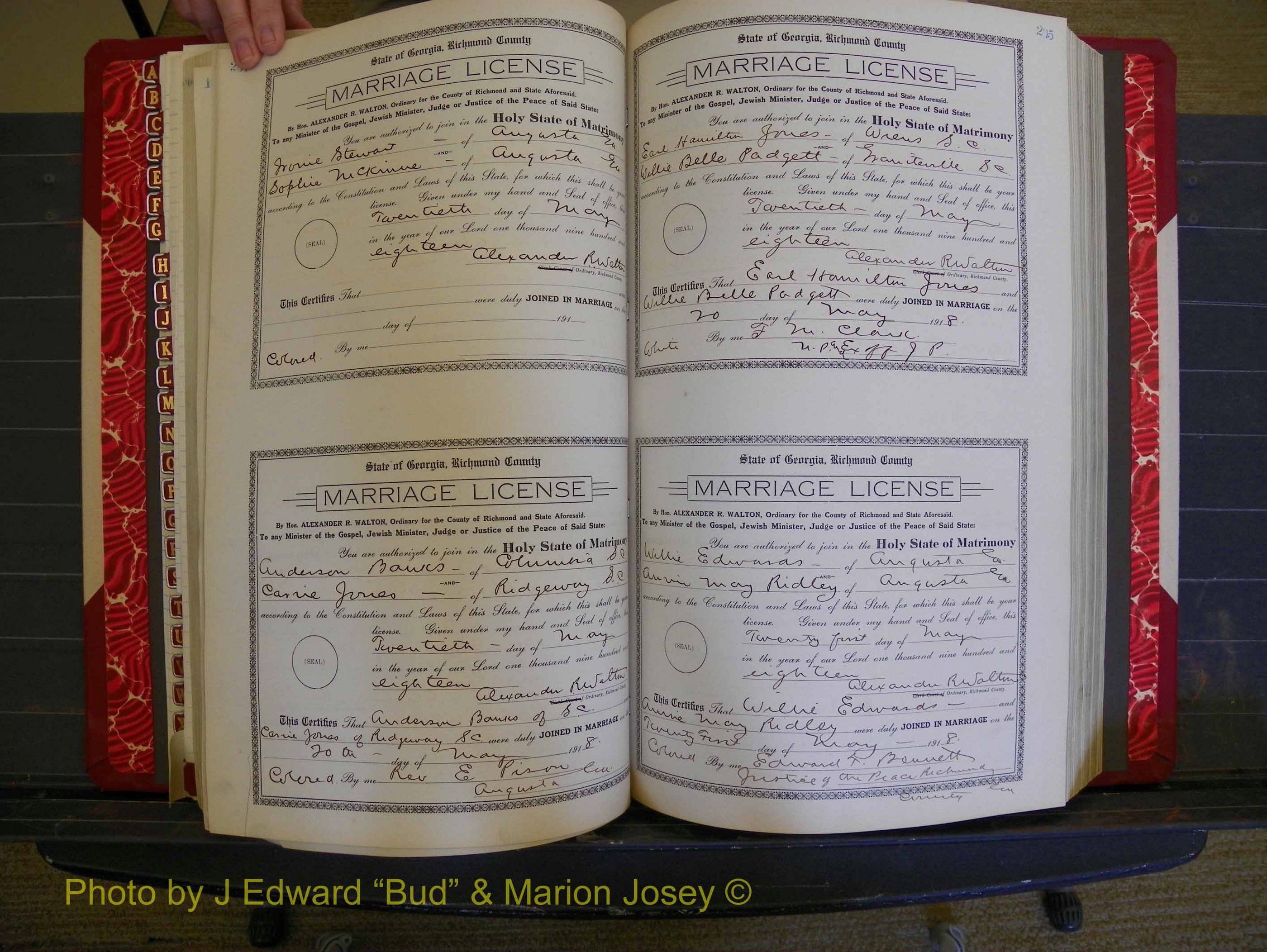 Richmond Marriages, Book LL, 1918 P 204-205.JPG