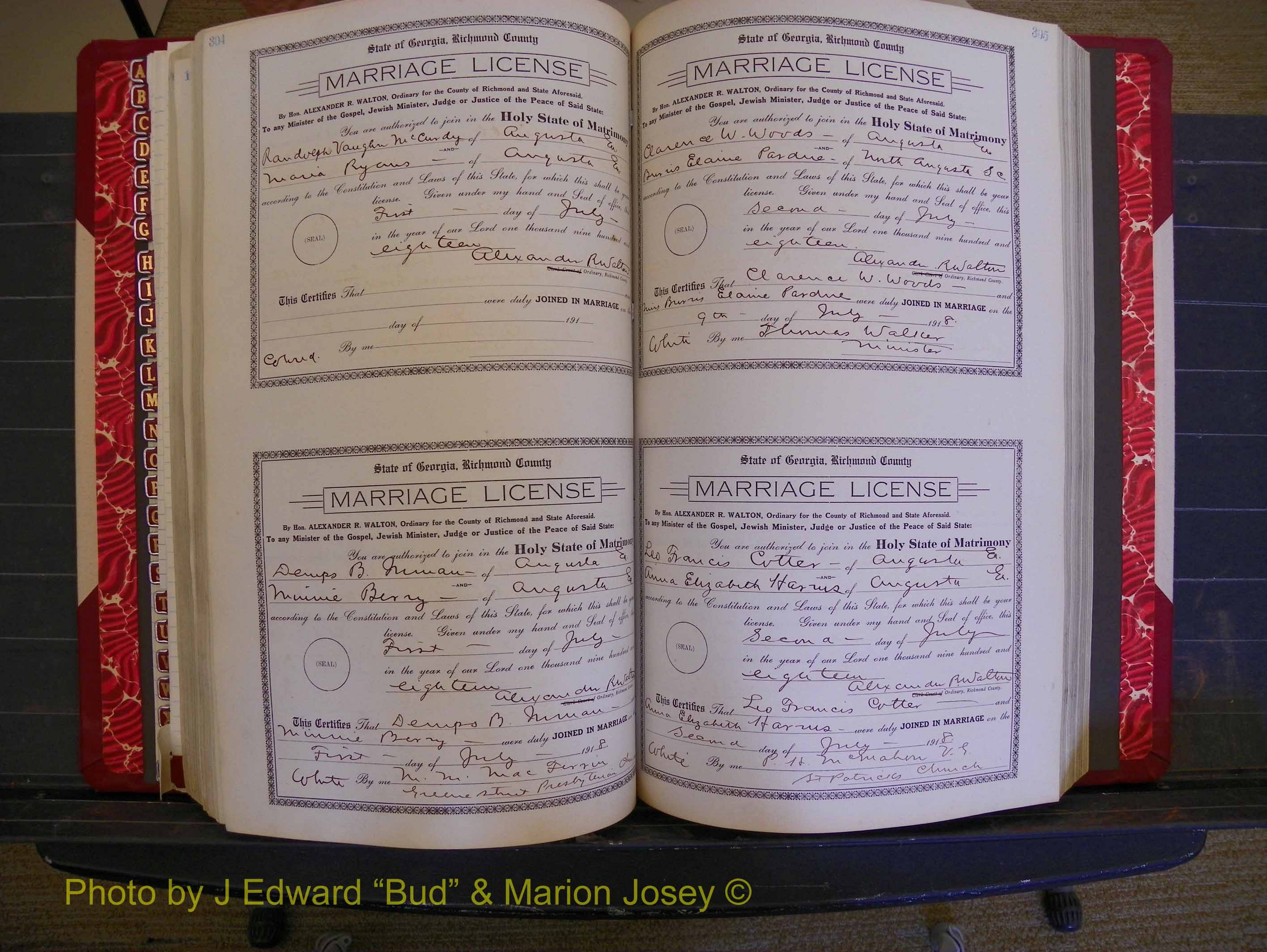 Richmond Marriages, Book LL, 1918 P 304-305.JPG