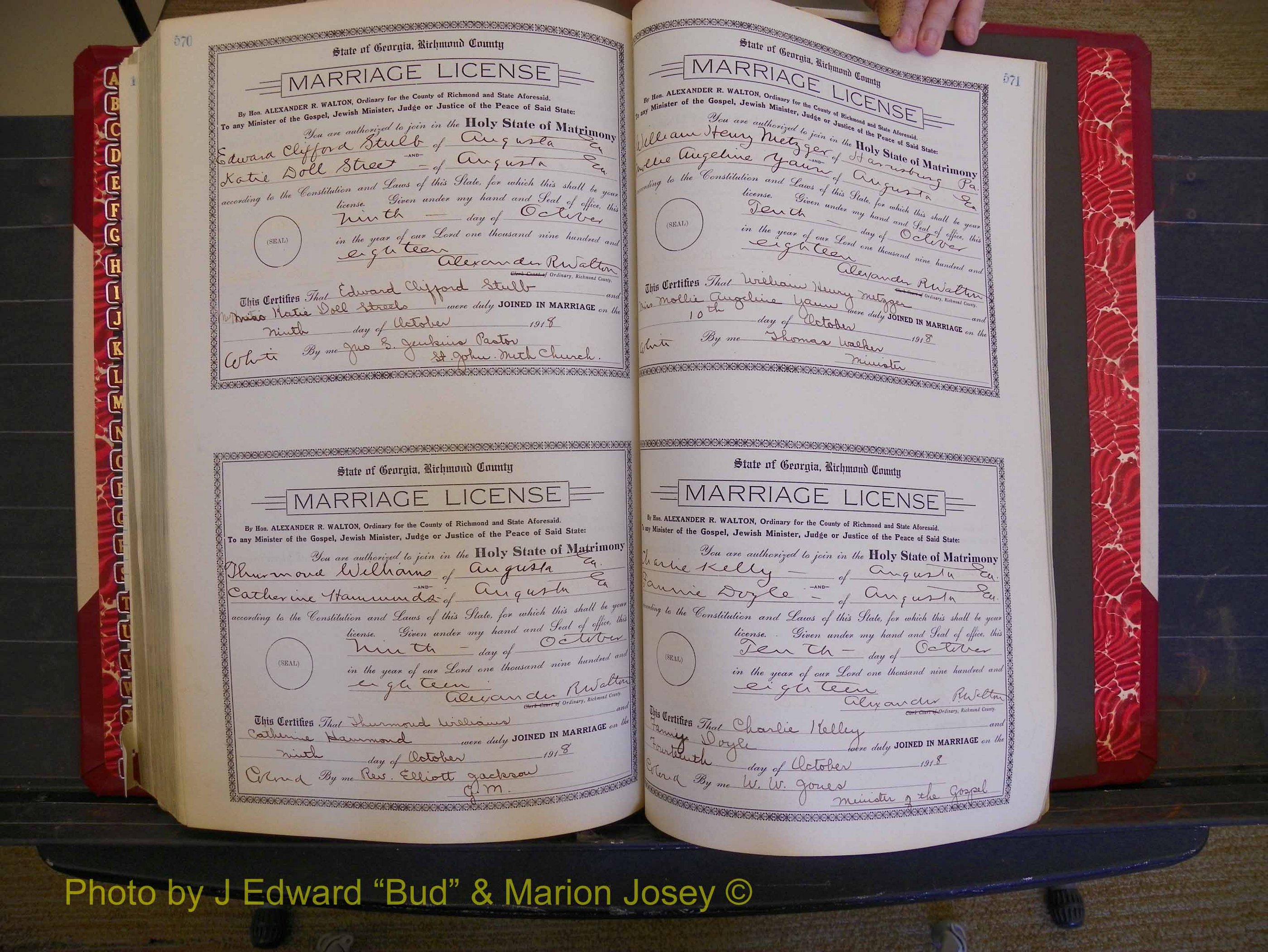 Richmond Marriages, Book LL, 1918 P 570-571.JPG