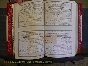 Richmond Marriages, Book LL, 1918 P 124-125.JPG