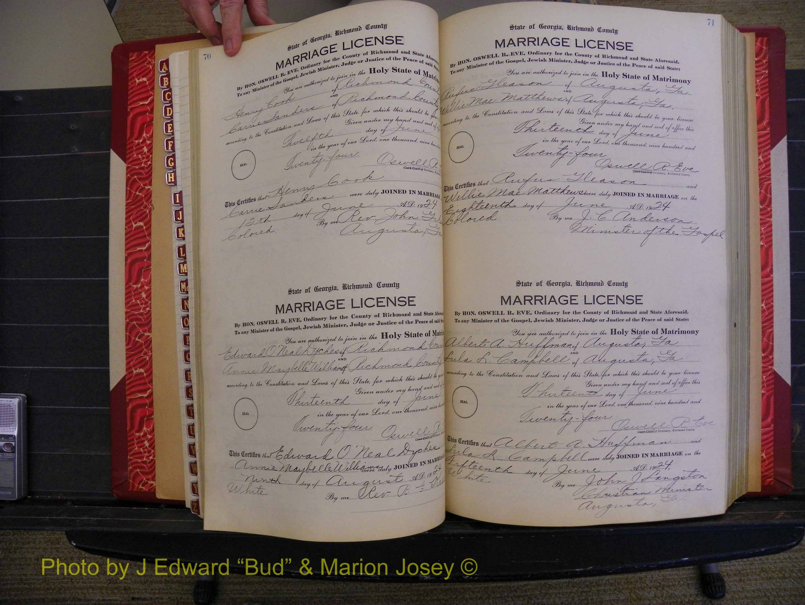 Richmond Marriages, Book RR, 1924-1927 P 070-071.JPG