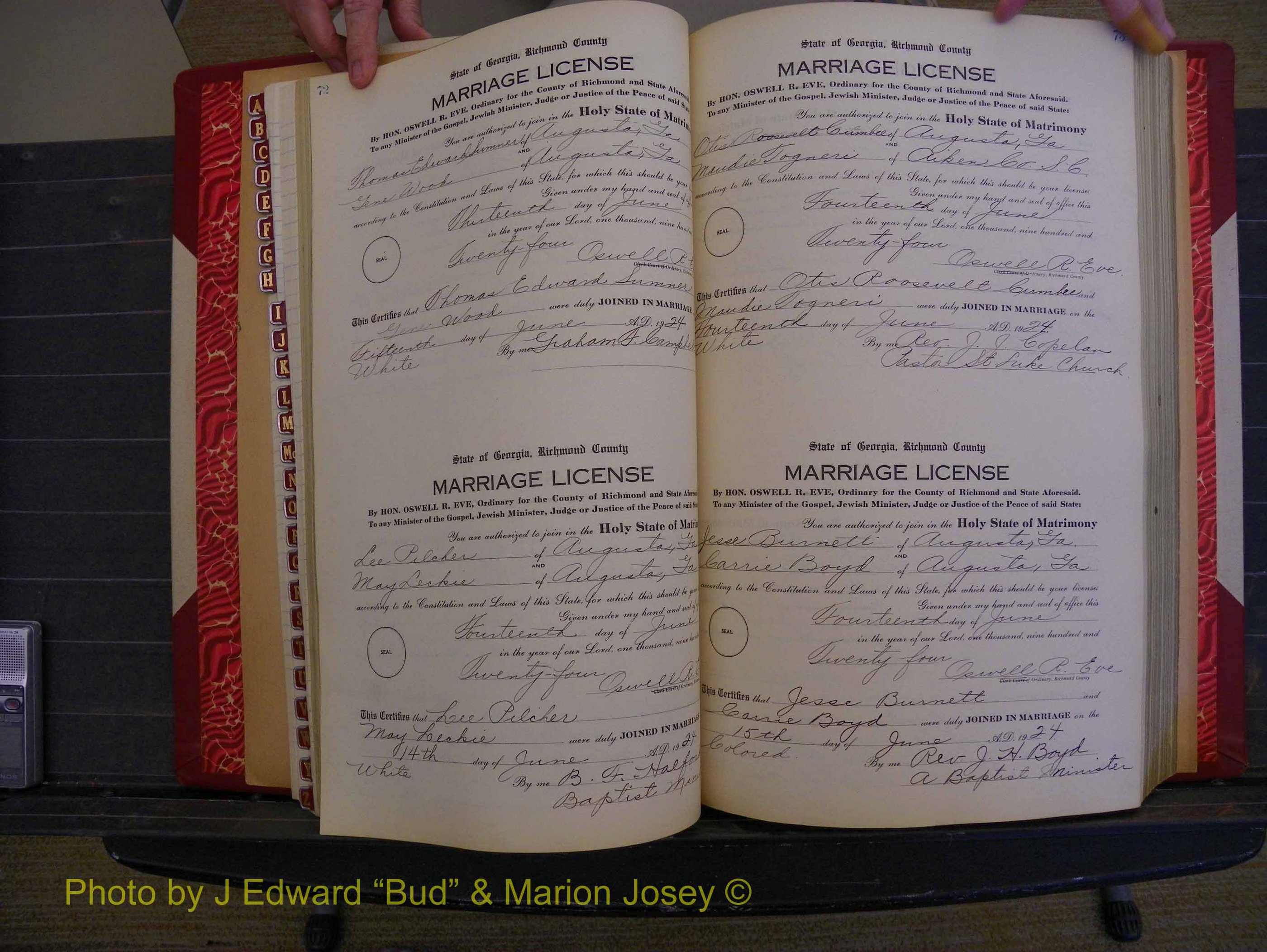 Richmond Marriages, Book RR, 1924-1927 P 072-073.JPG