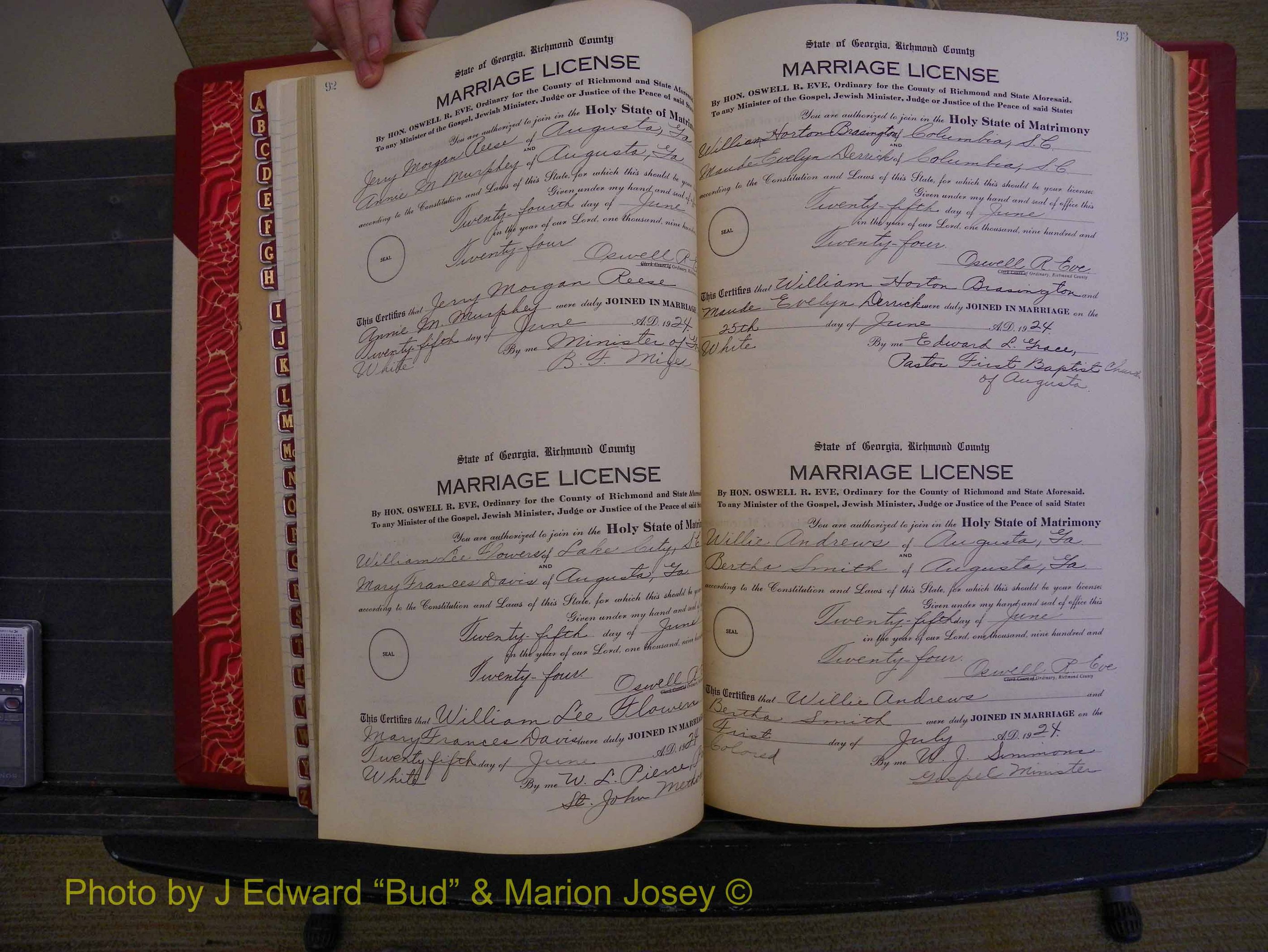 Richmond Marriages, Book RR, 1924-1927 P 092-093.JPG