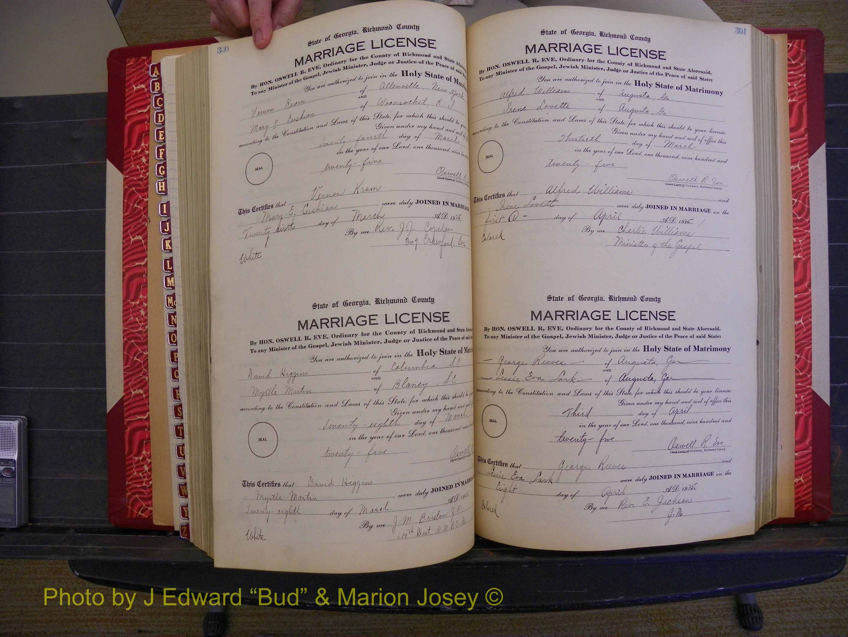 Richmond Marriages, Book RR, 1924-1927 P 300-301.JPG