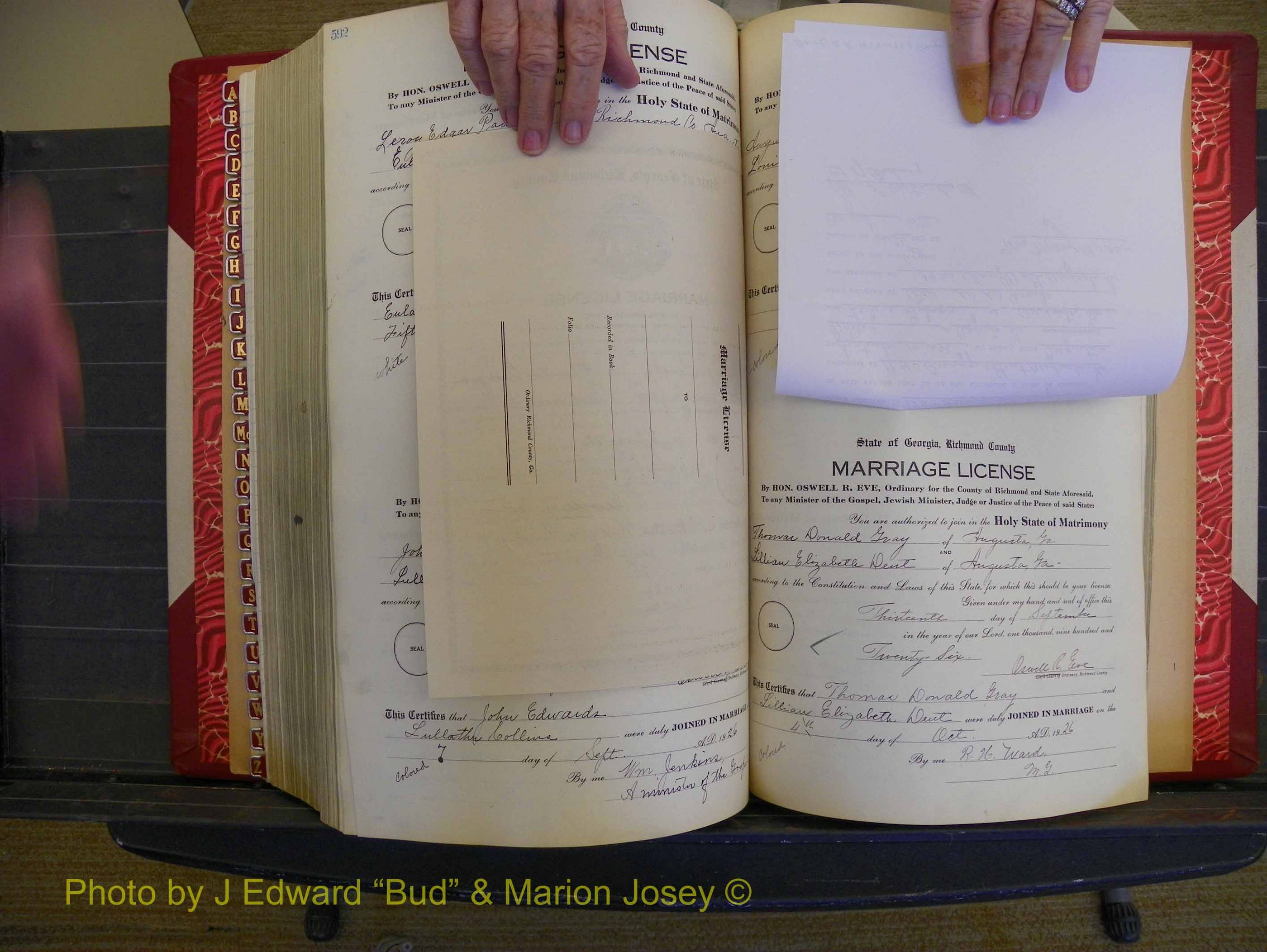Richmond Marriages, Book RR, 1924-1927 P 592b-593b.JPG