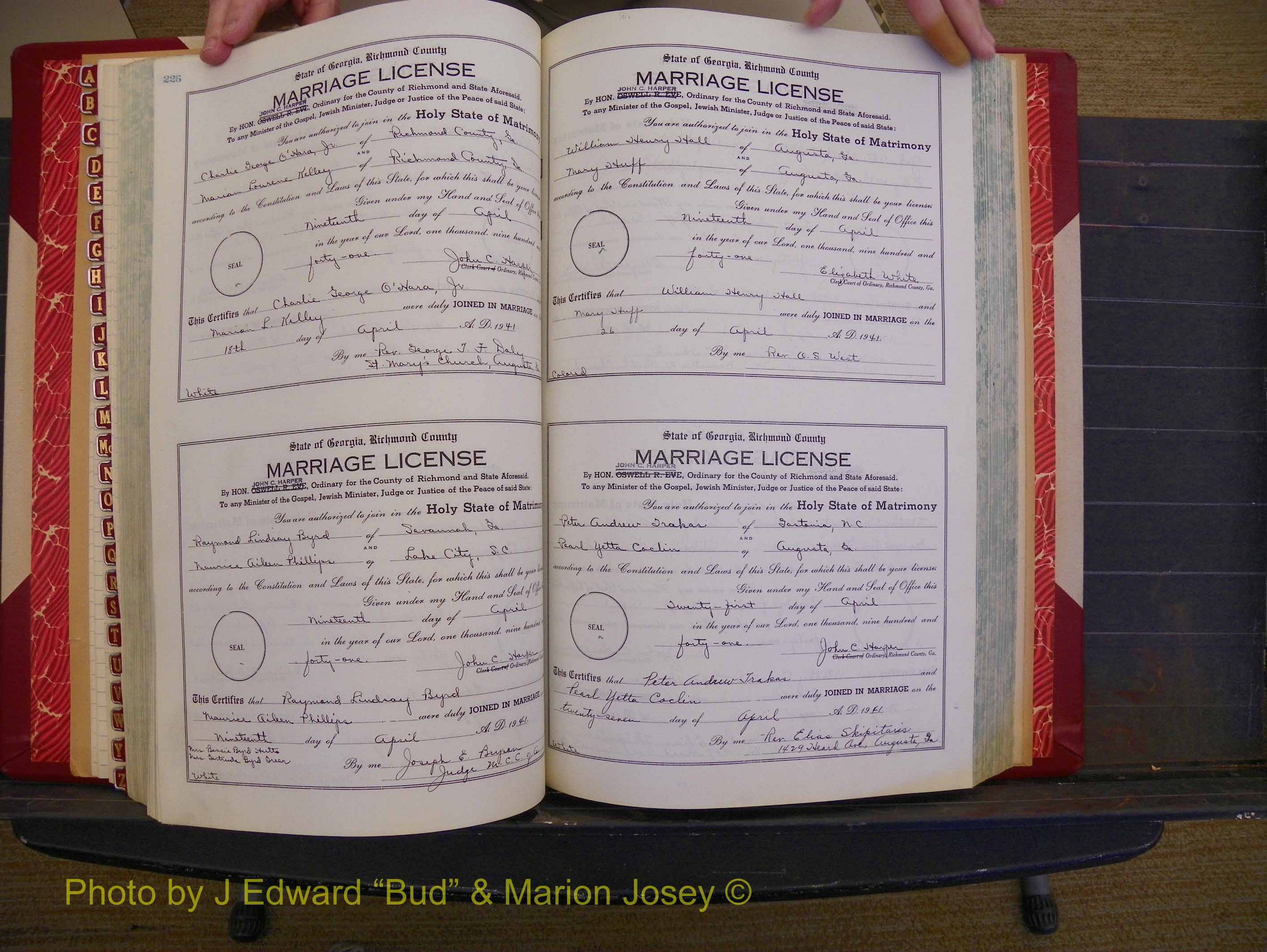 Richmond Marriages, Book UU, 1939-1942 P 226-227.JPG