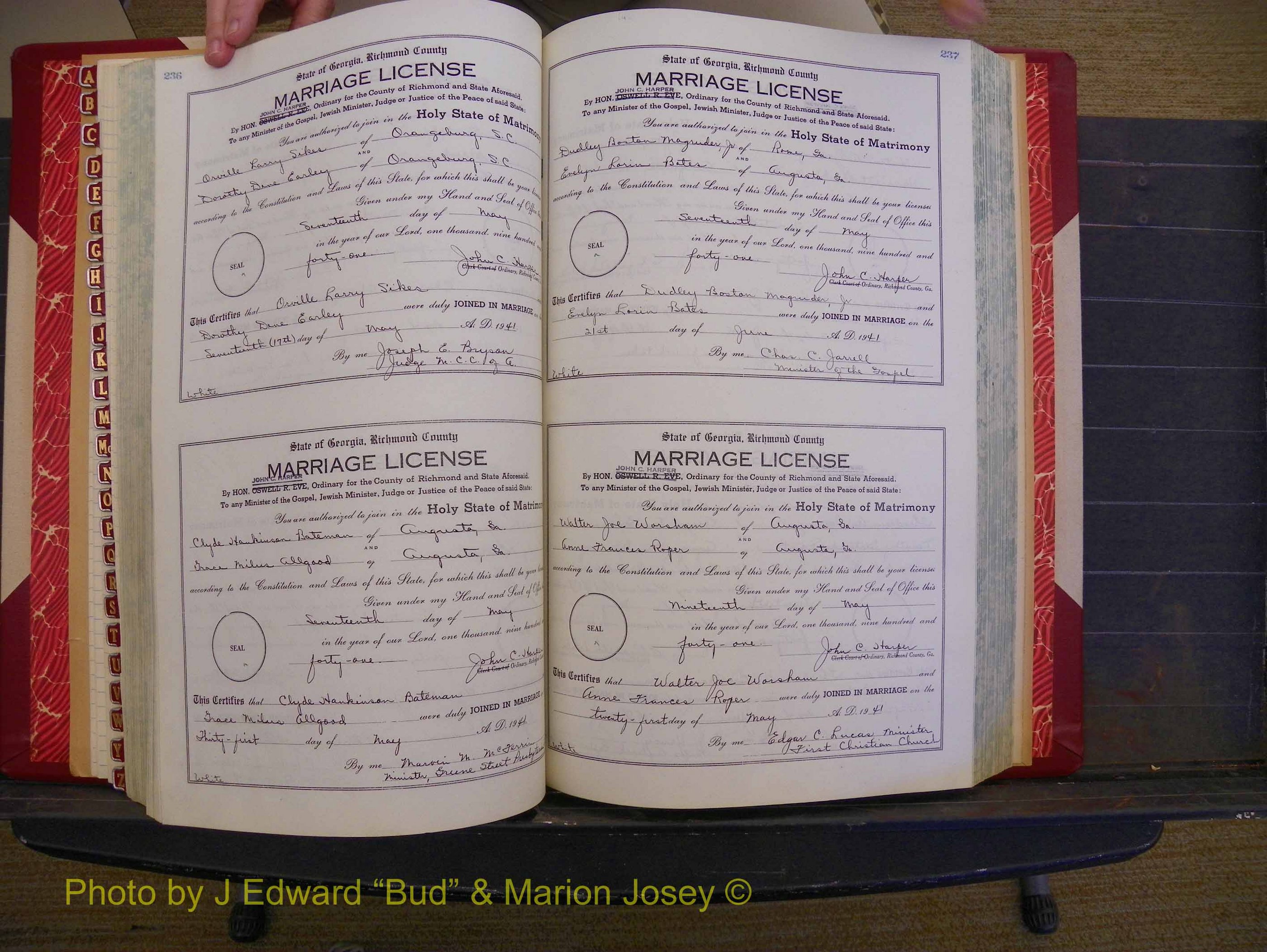 Richmond Marriages, Book UU, 1939-1942 P 236-237.JPG