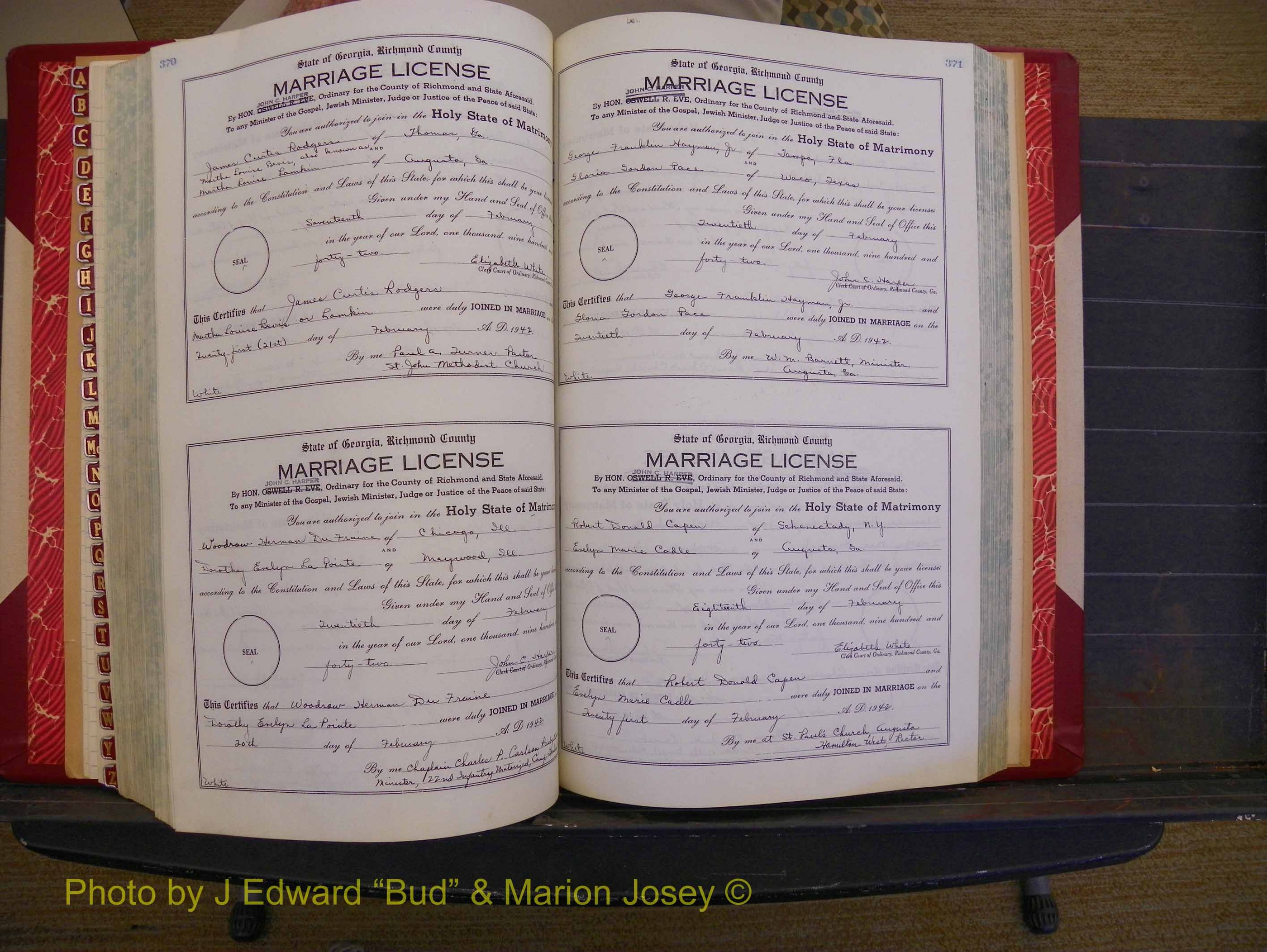Richmond Marriages, Book UU, 1939-1942 P 370-371.JPG