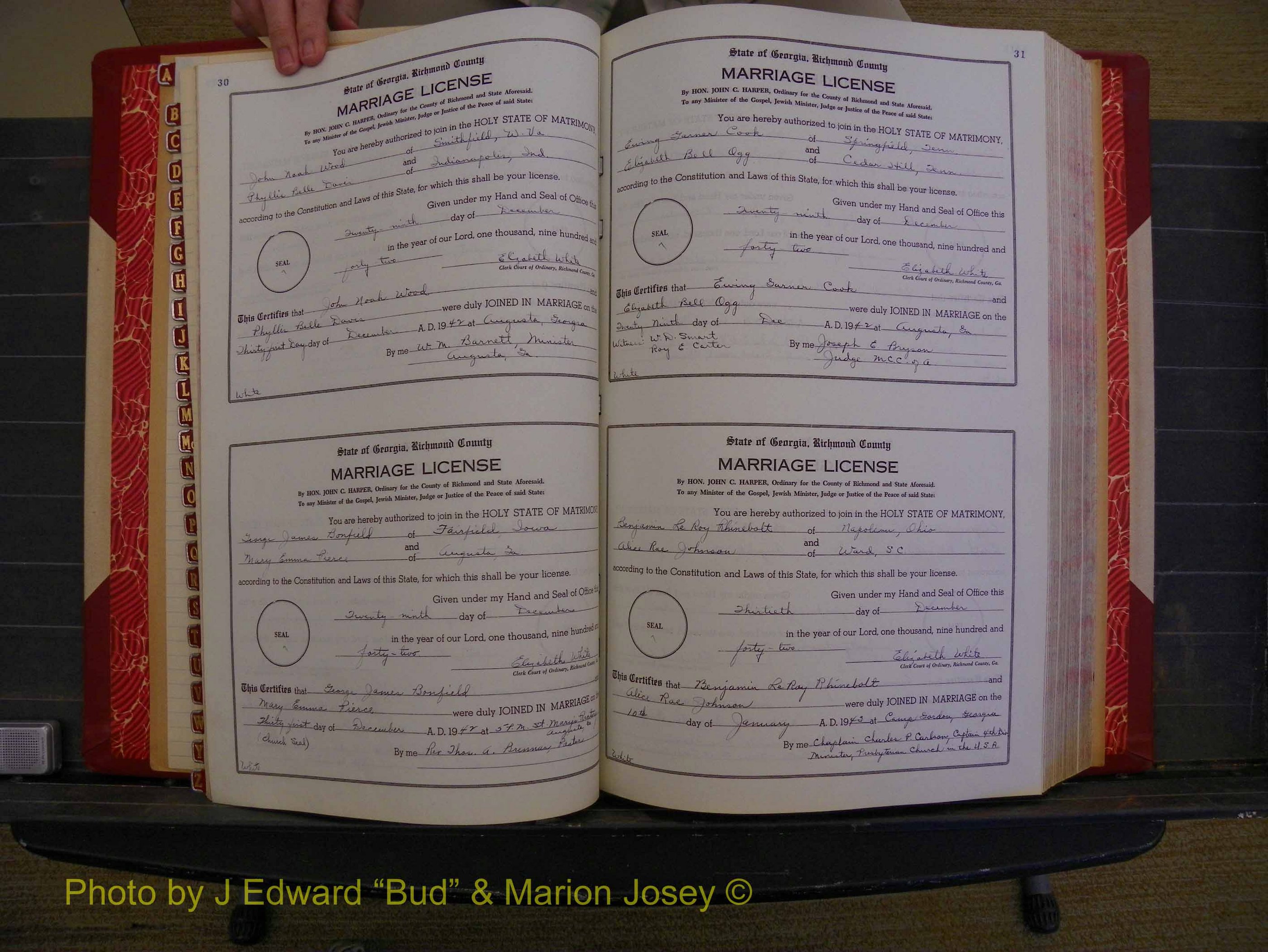 Richmond Marriages, Book V V, 1942-1944 P 030-031.JPG