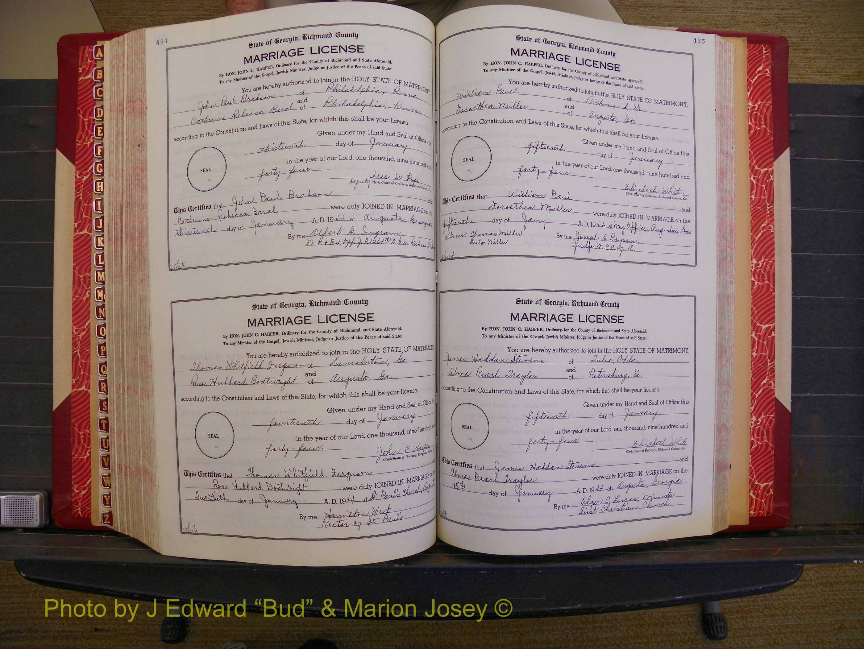 Richmond Marriages, Book V V, 1942-1944 P 484-485.JPG