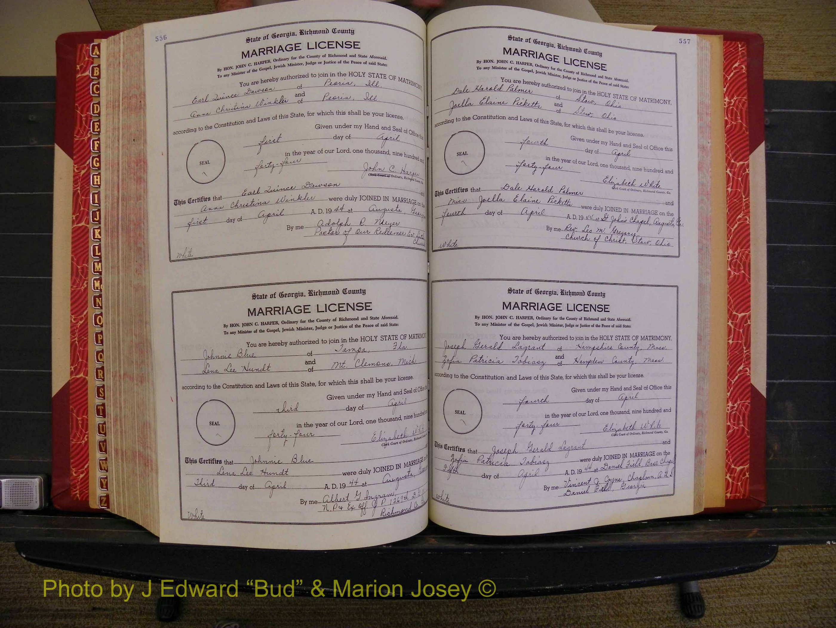 Richmond Marriages, Book V V, 1942-1944 P 556-557.JPG